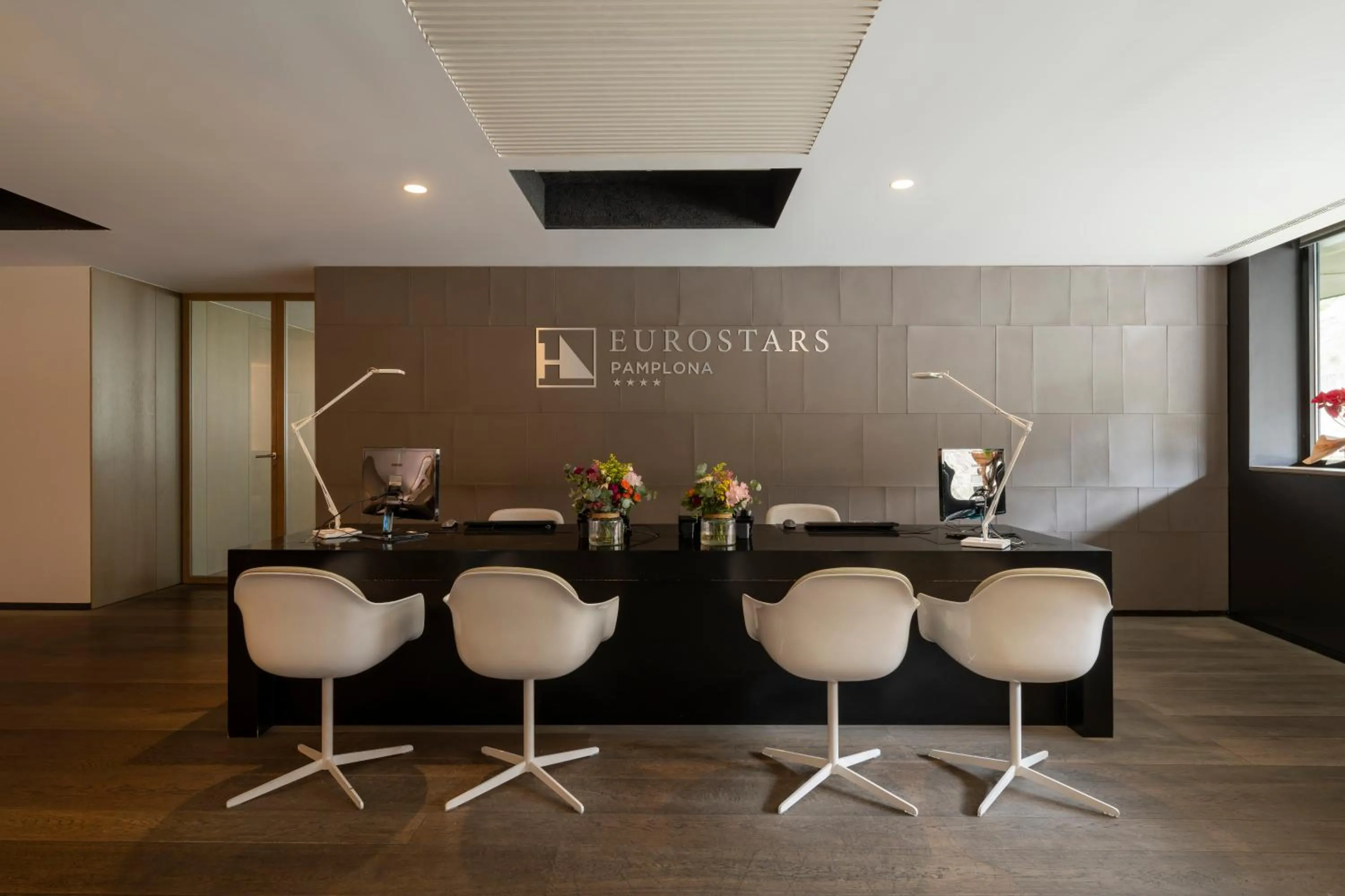 Lobby or reception in Eurostars Pamplona