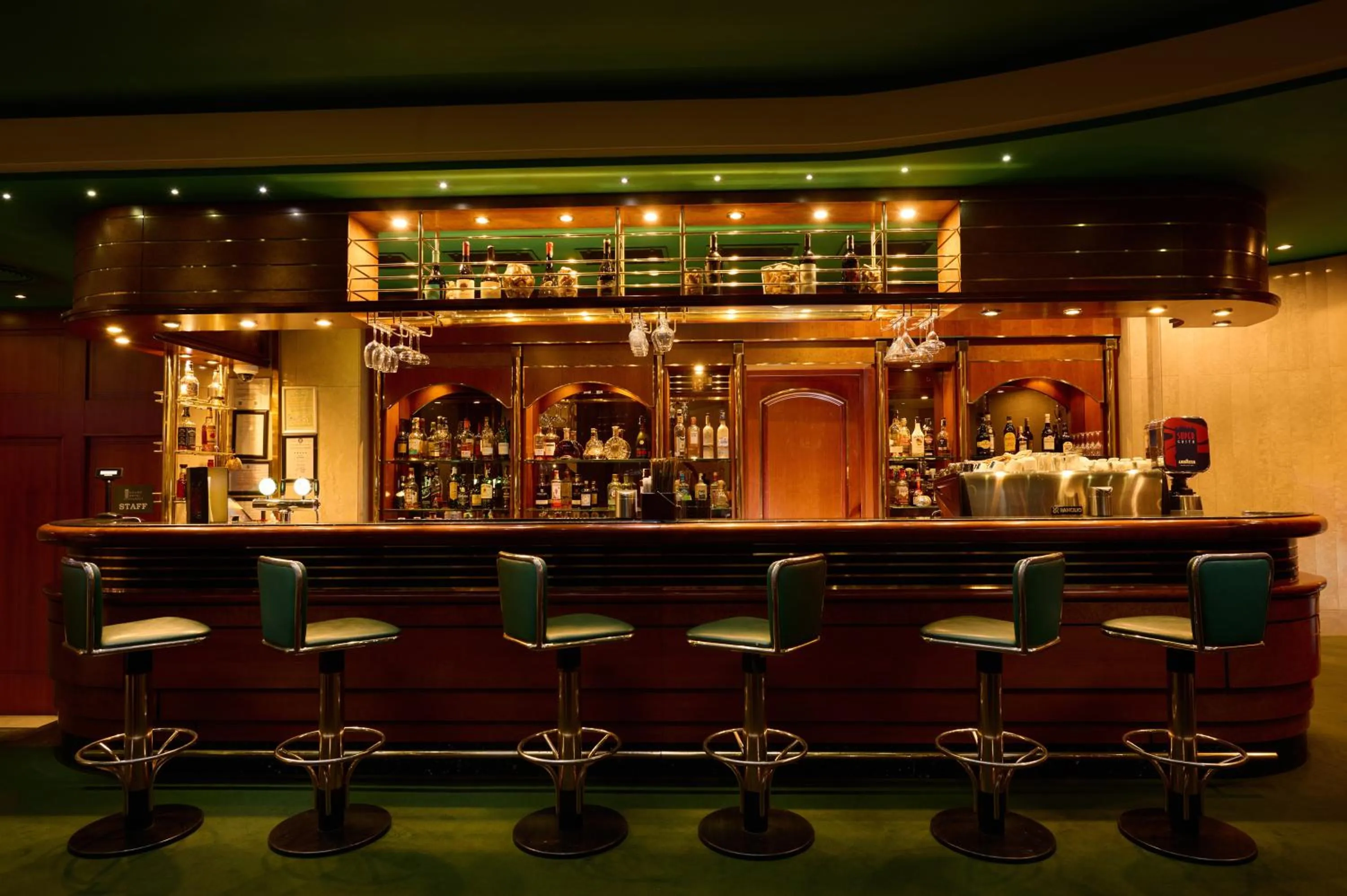 Restaurant/places to eat in Grand Hotel Bucharest