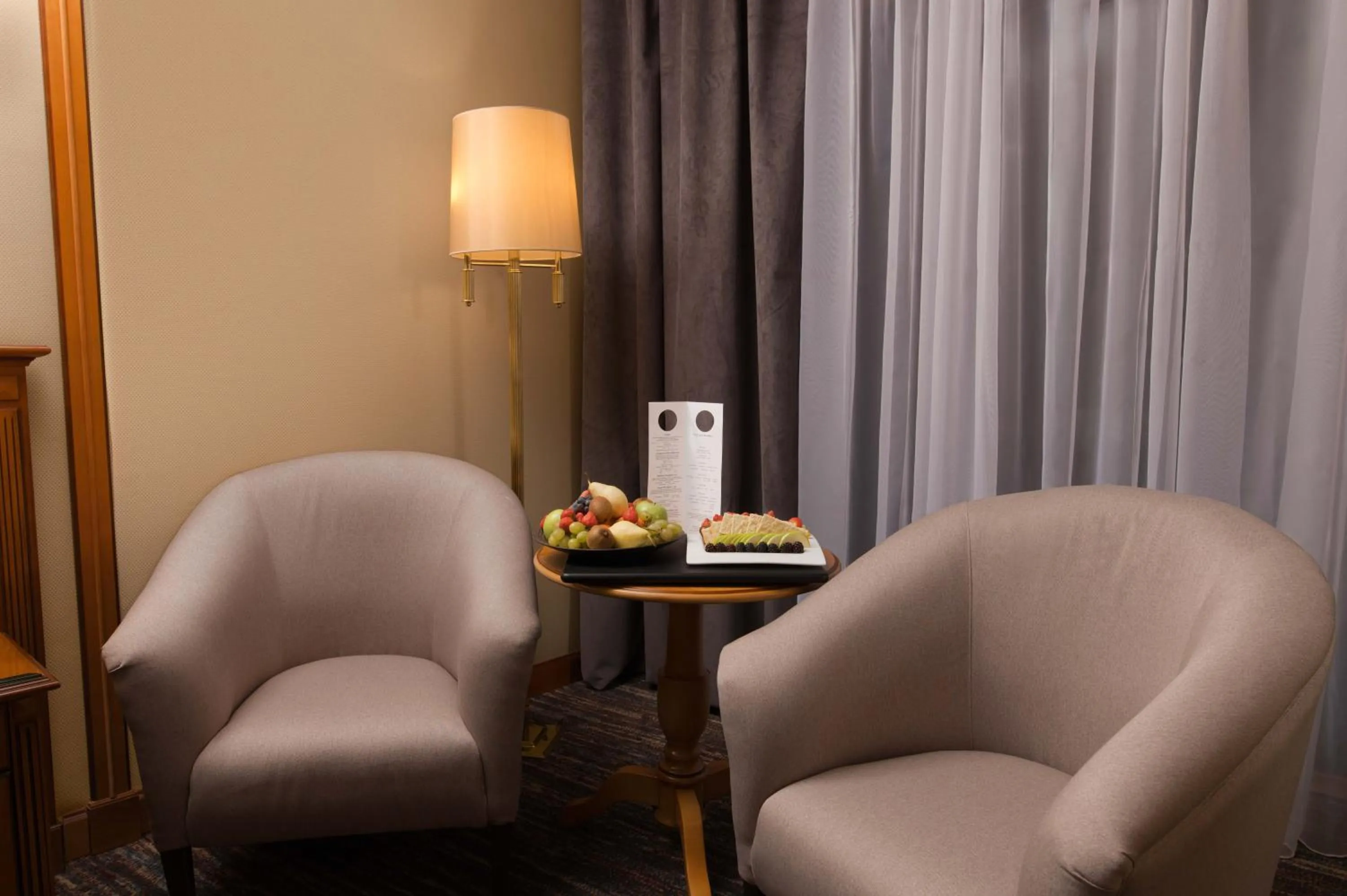 Living room in Grand Hotel Bucharest