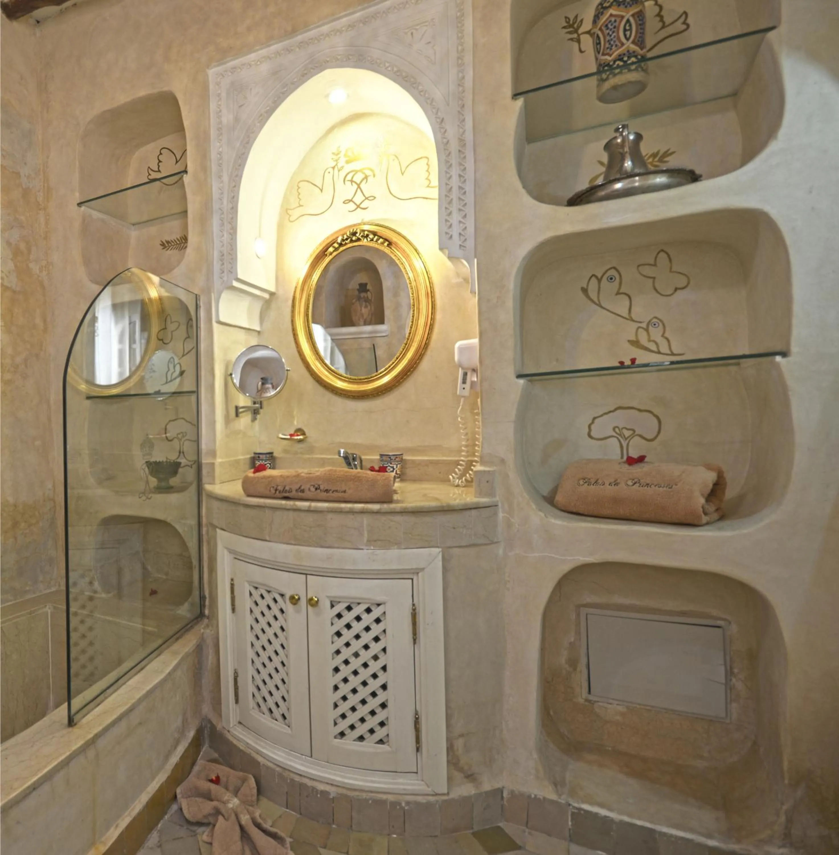 Bathroom in Riad Palais Des Princesses & Spa