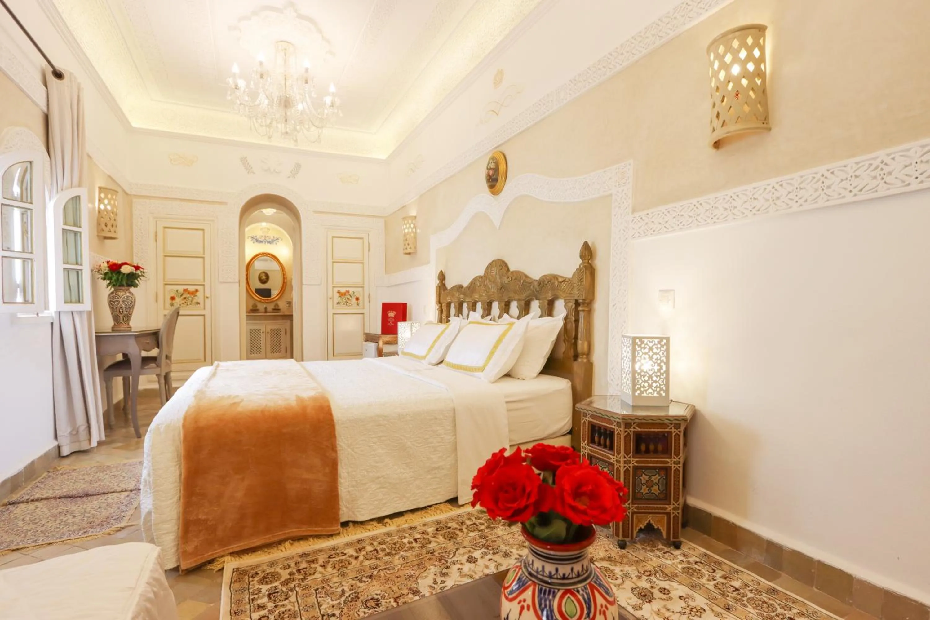 Photo of the whole room, Bed in Riad Palais Des Princesses & Spa