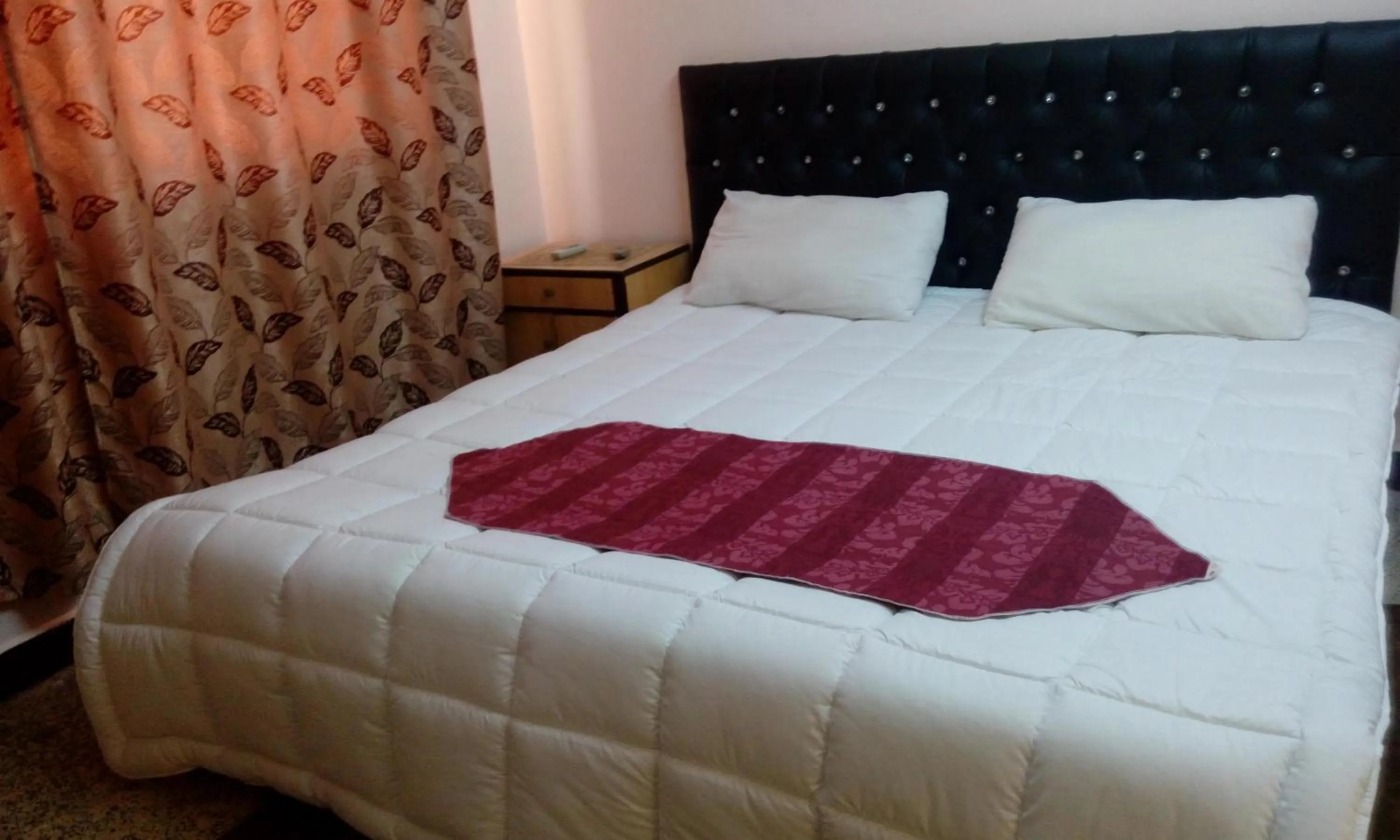 Bed in Hamoudah Hotel