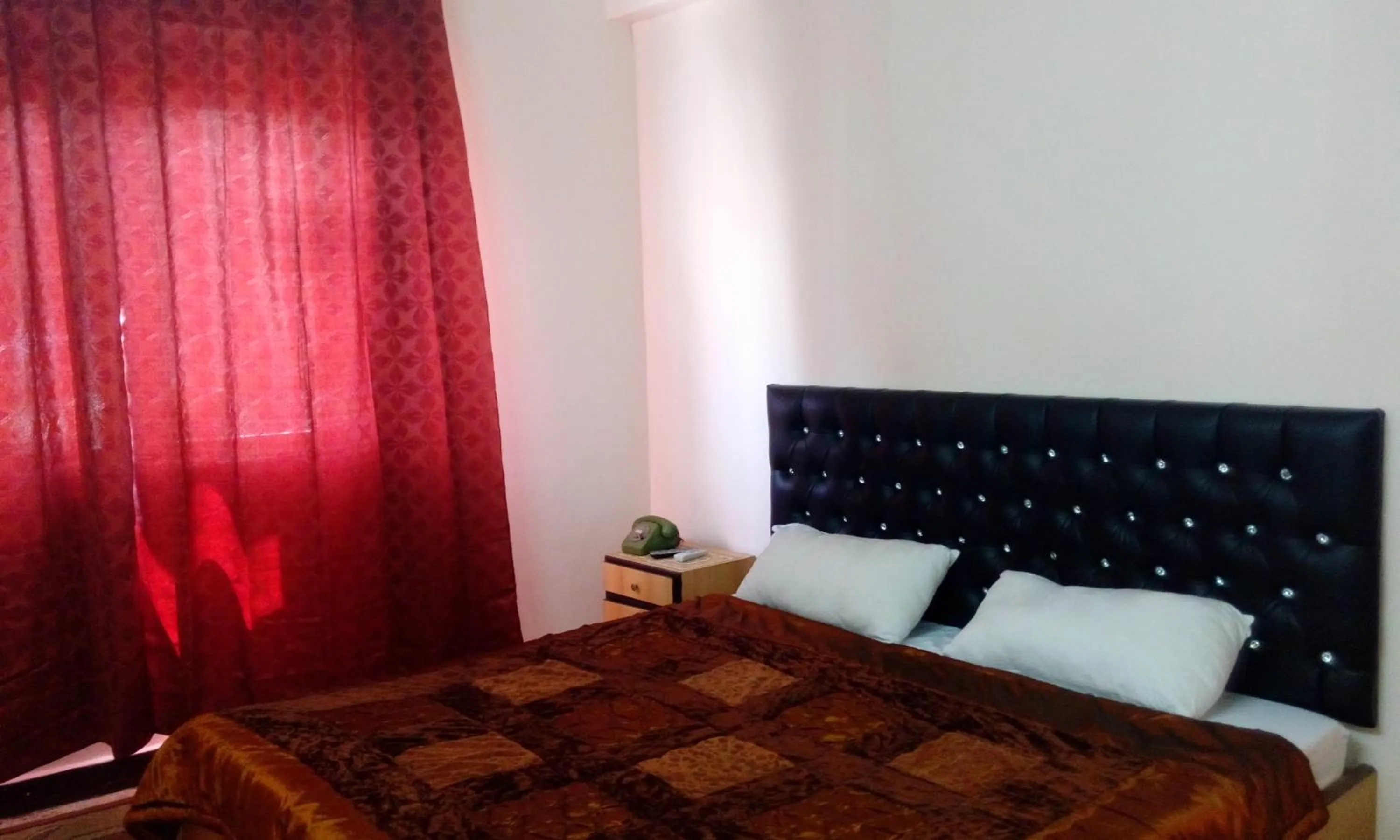 Bed in Hamoudah Hotel