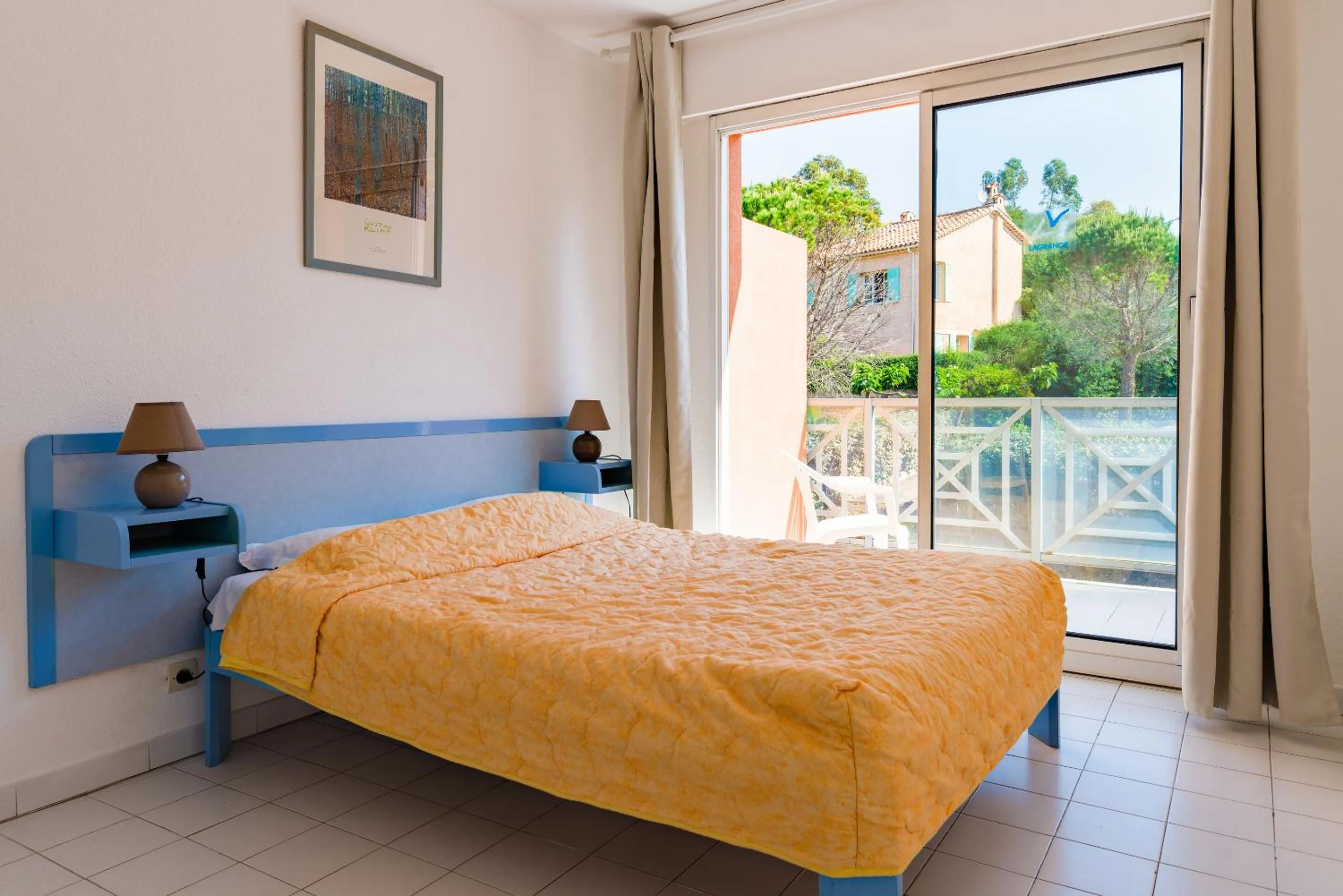 Bedroom in Lagrange Vacances Le Domaine des Grands Pins