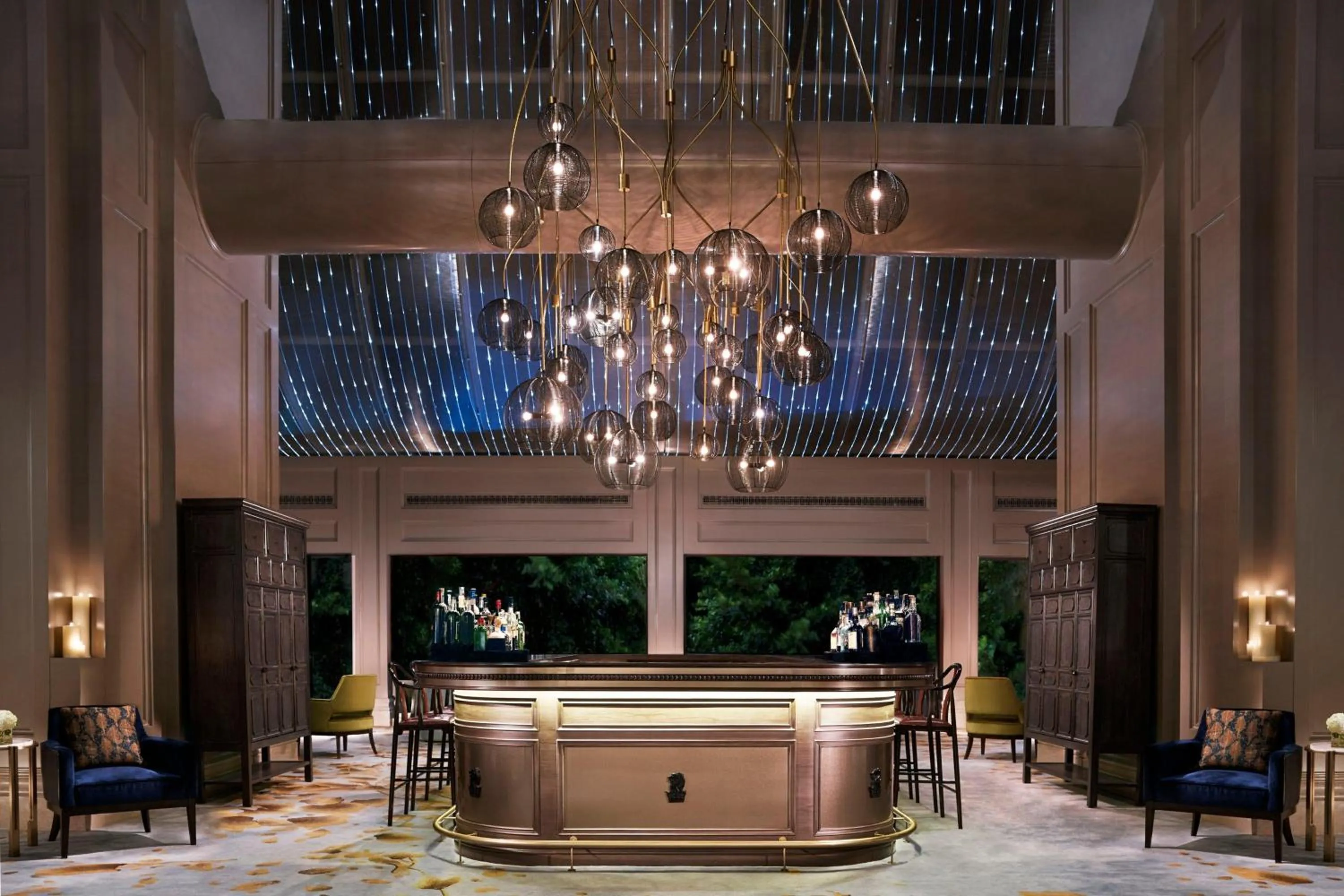 Lounge or bar in The Portman Ritz-Carlton Shanghai