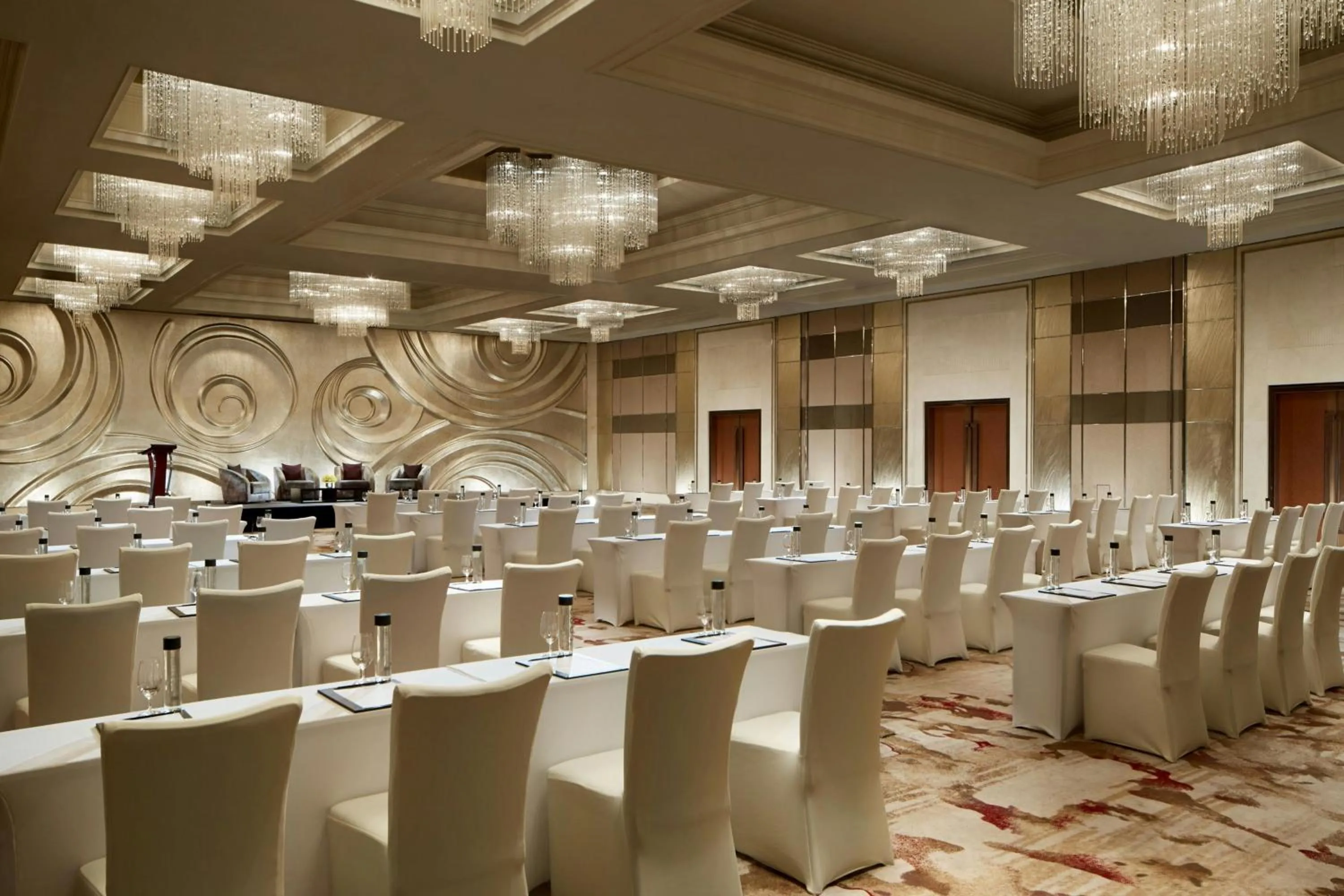 Meeting/conference room in The Portman Ritz-Carlton Shanghai