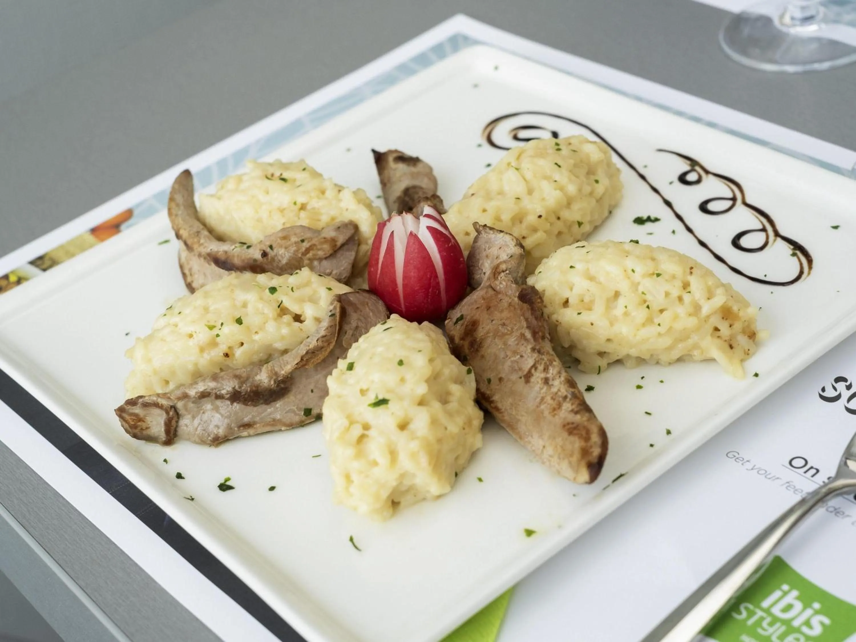 Restaurant/places to eat in ibis Styles Saint Dizier