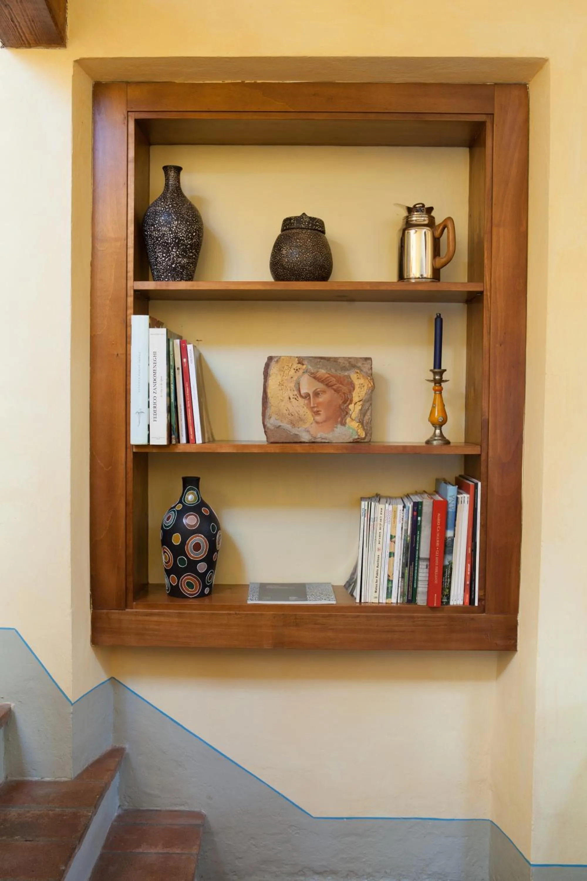 Decorative detail in Antica Dimora Johlea