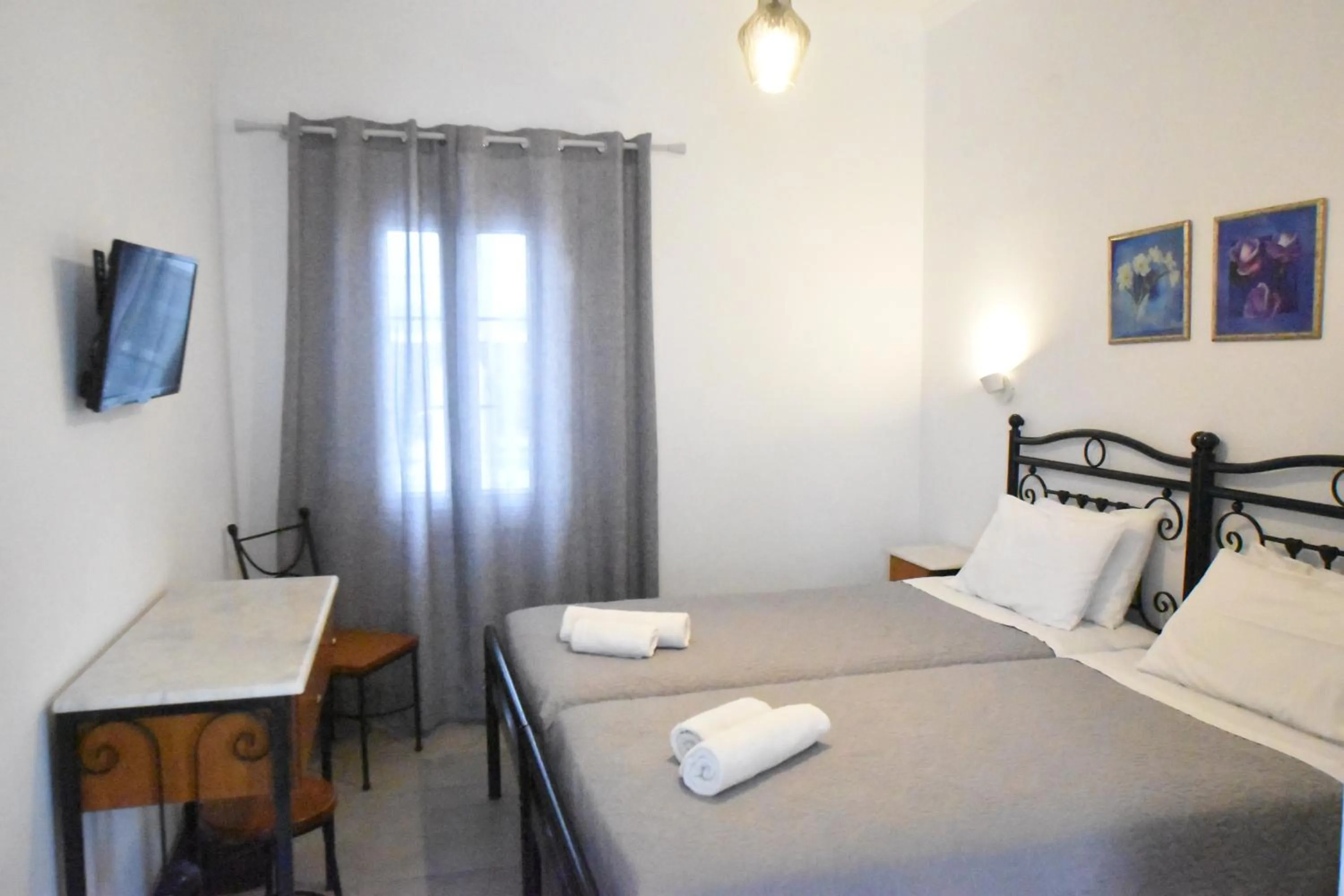 Bedroom, Bed in Asteri Hotel