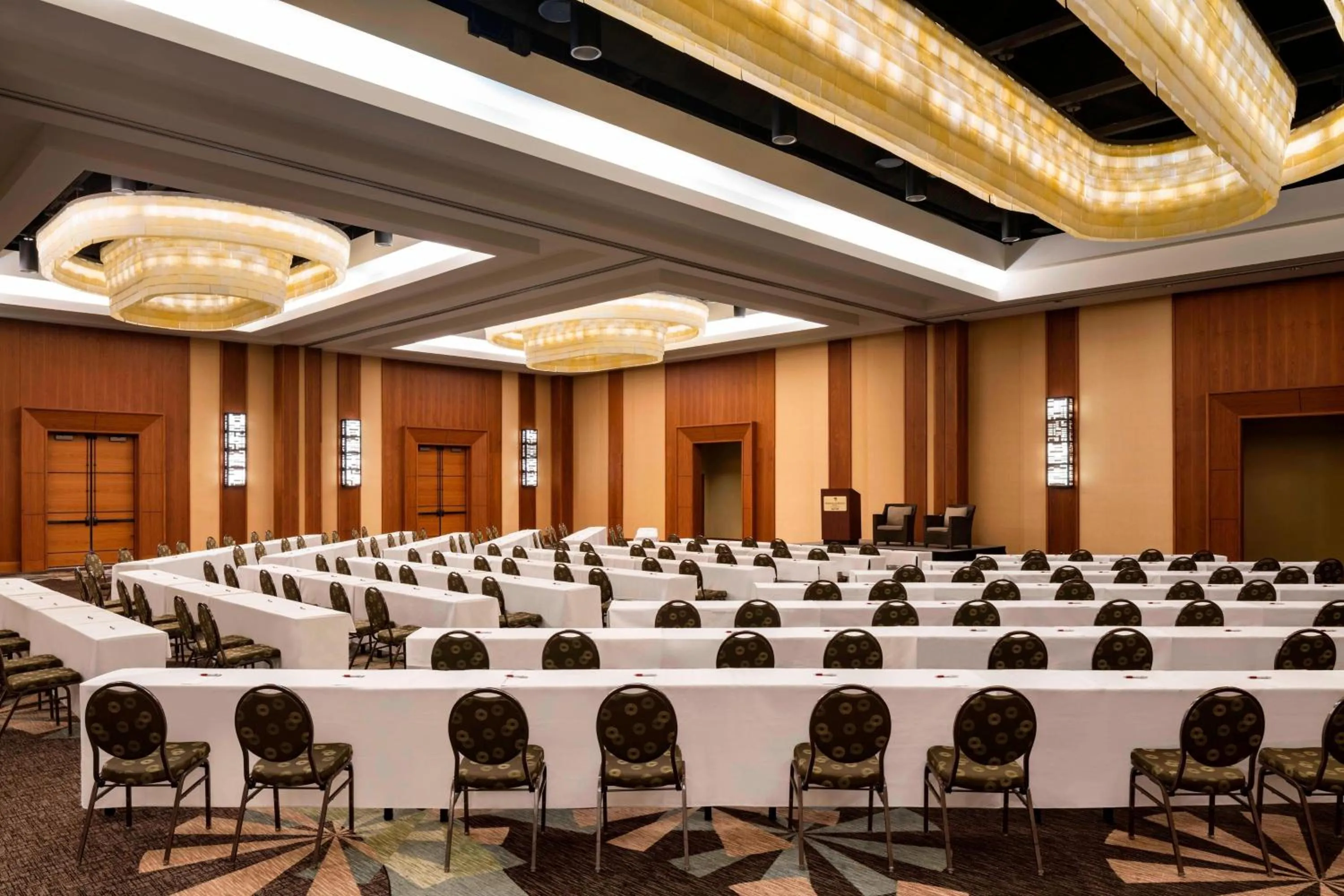 Meeting/conference room in Waikoloa Beach Marriott Resort & Spa