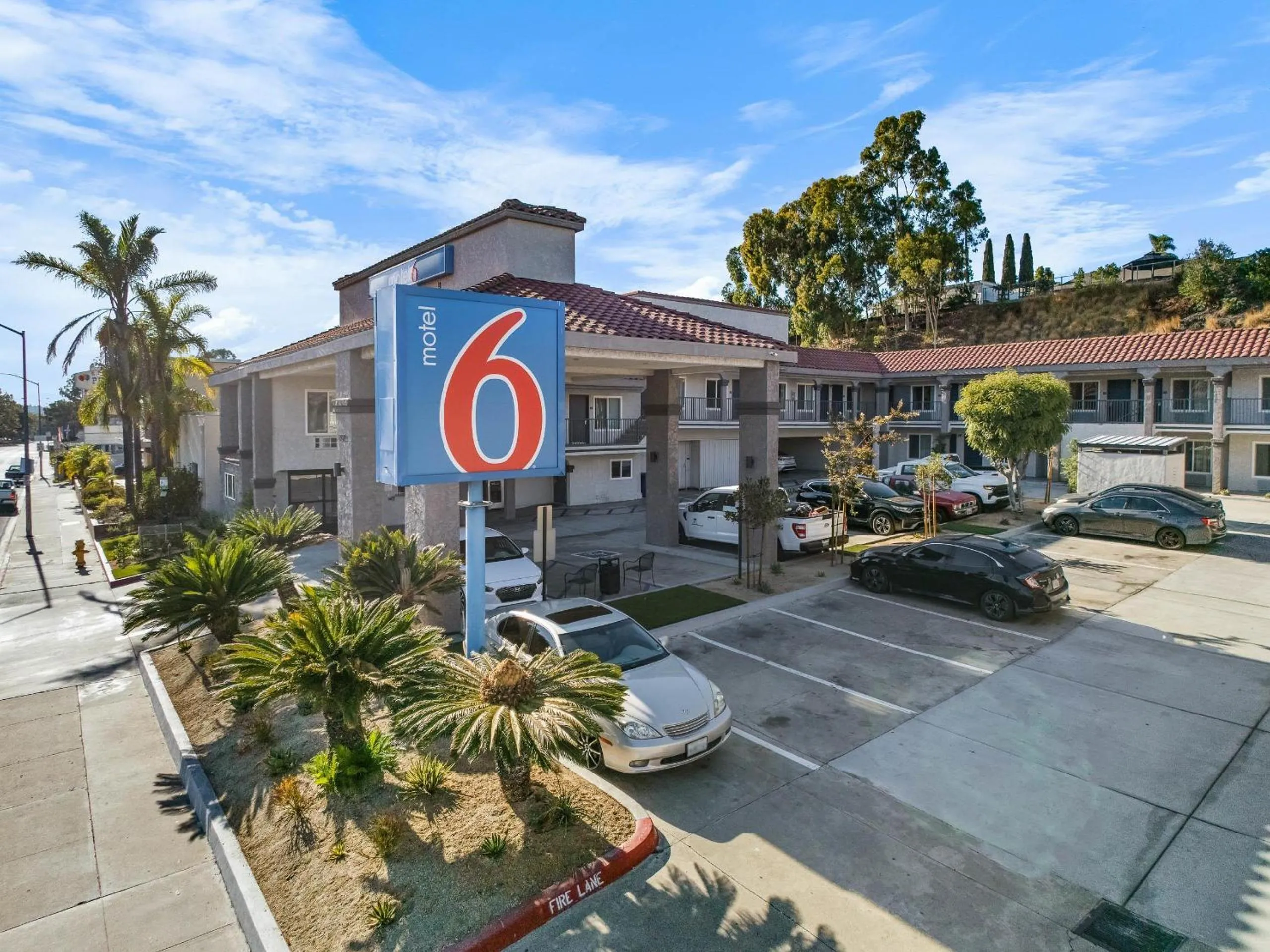 Property building in Motel 6-La Mesa, CA