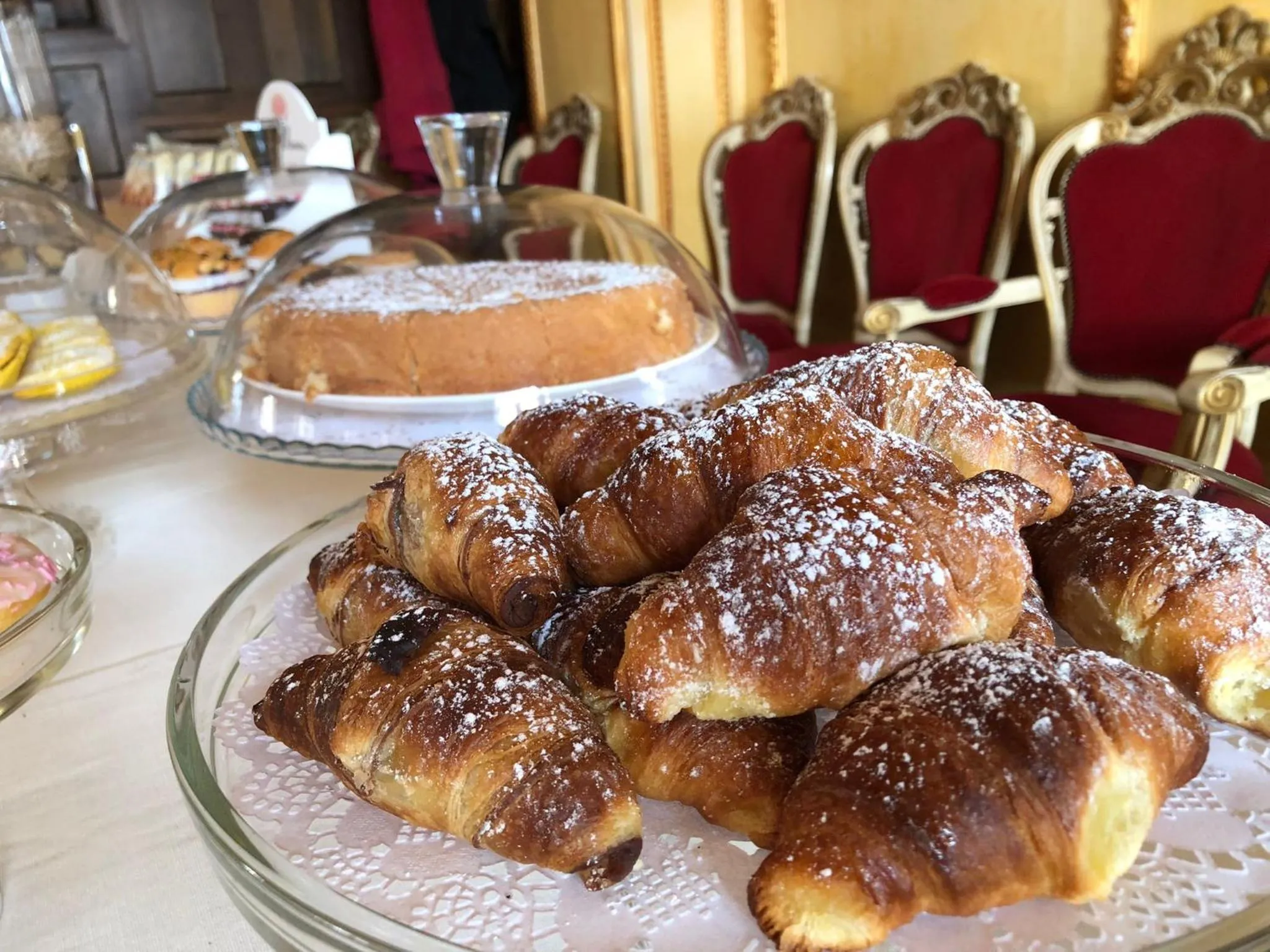 Buffet breakfast in Principe Di Scilla