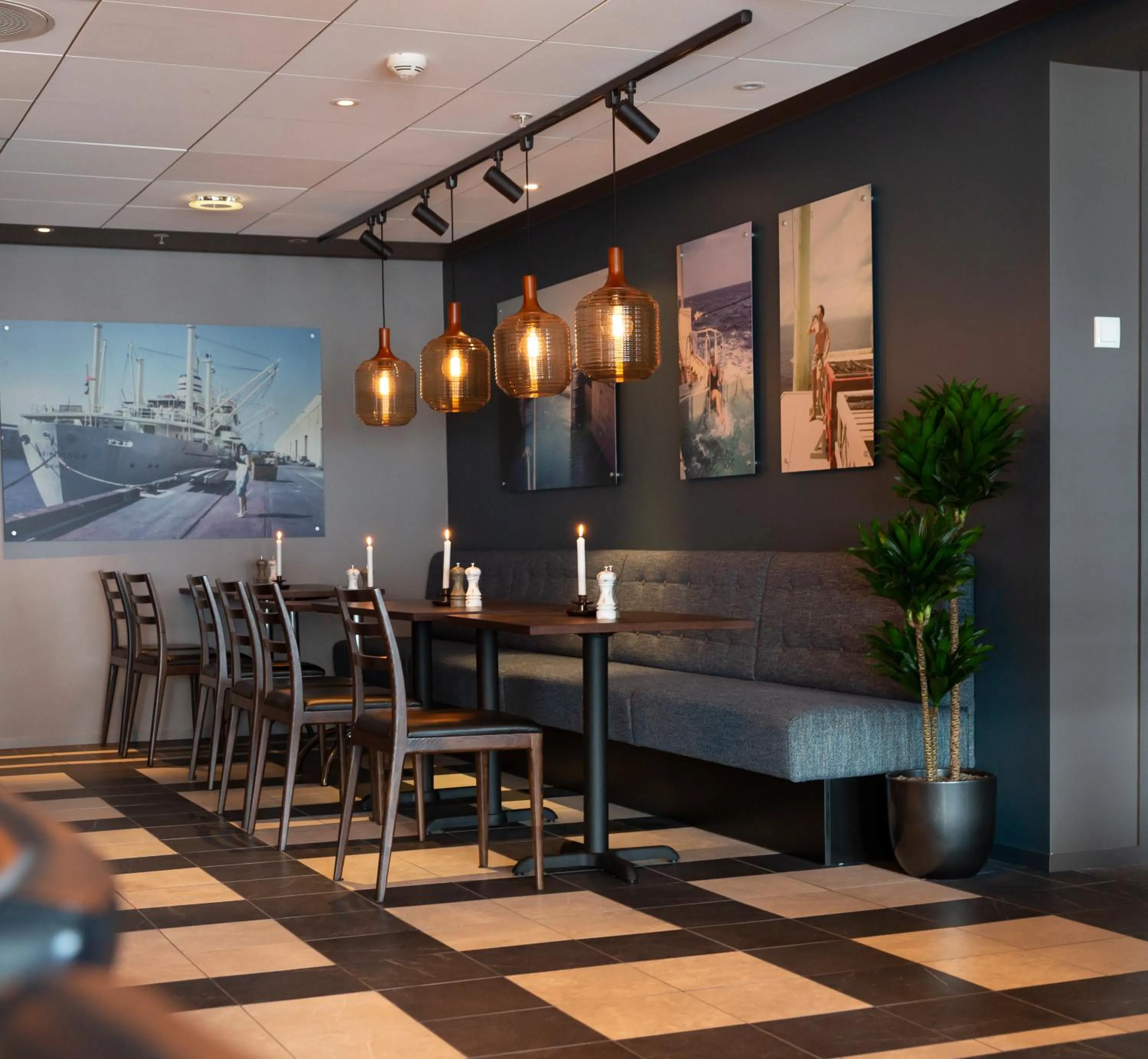 Restaurant/places to eat in Stord Hotel