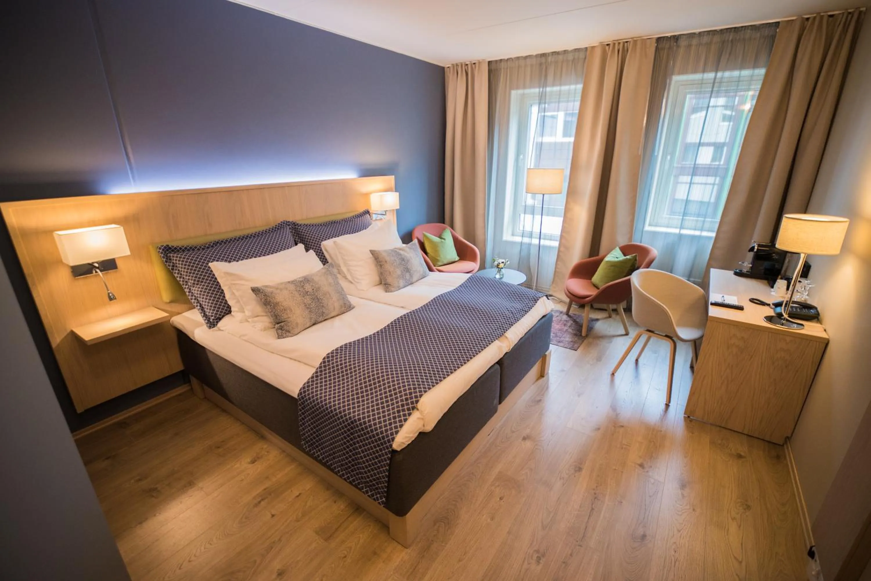 Photo of the whole room, Bed in Stord Hotel