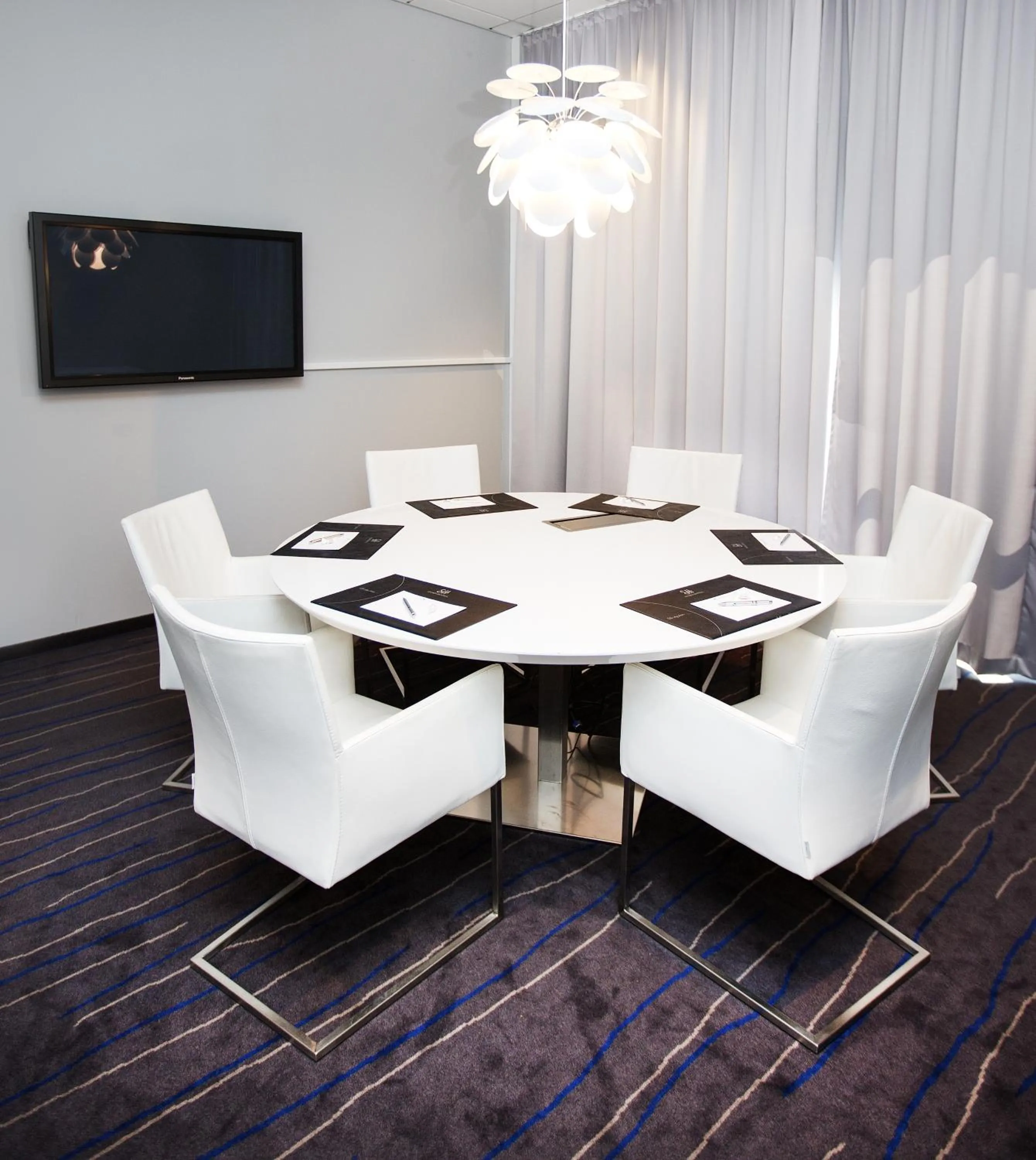 Business facilities in Stord Hotel