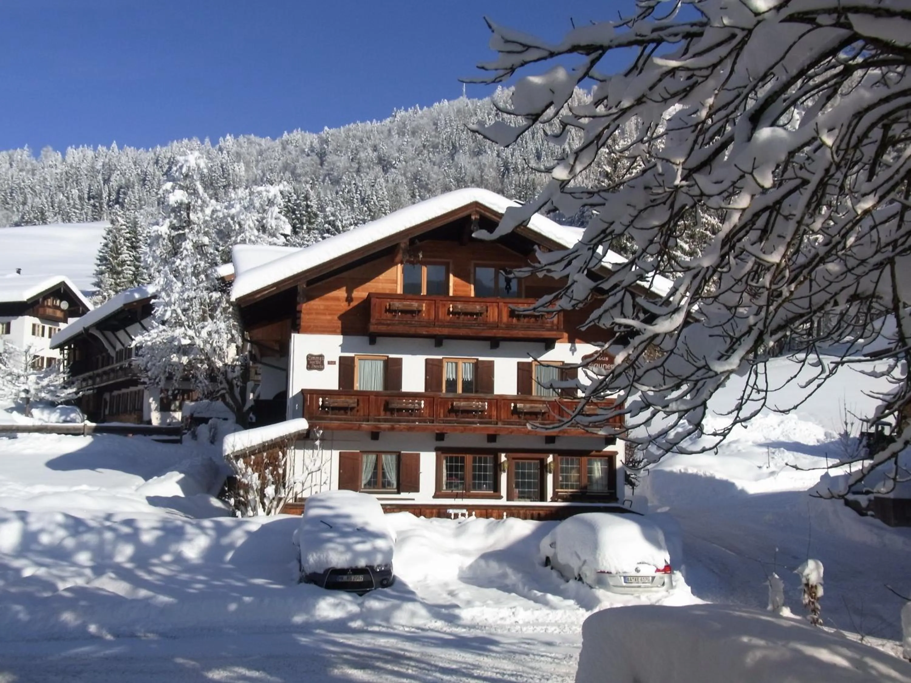 Property building in Haus Zauner