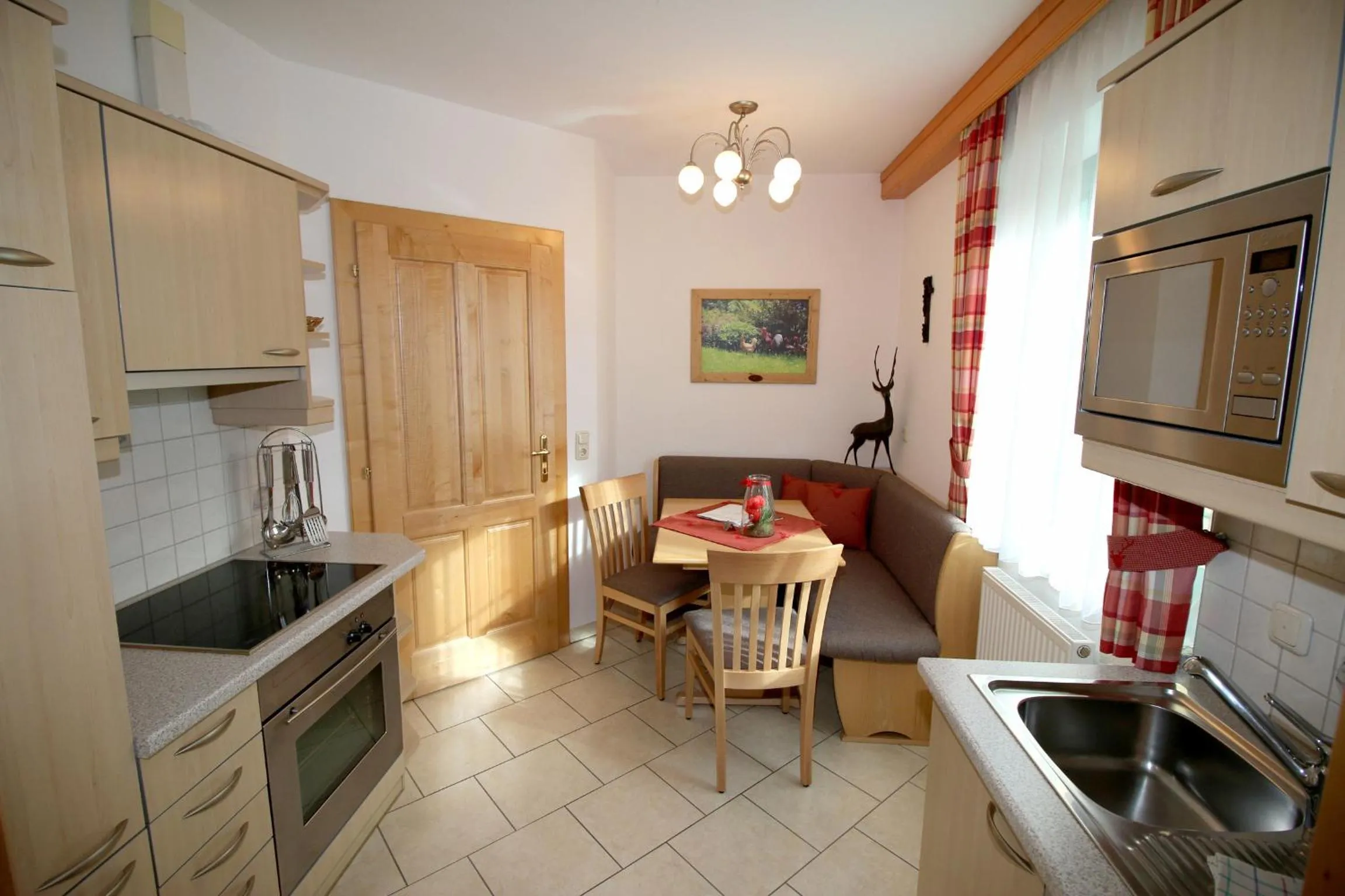 Photo of the whole room in Appartements Wieshof