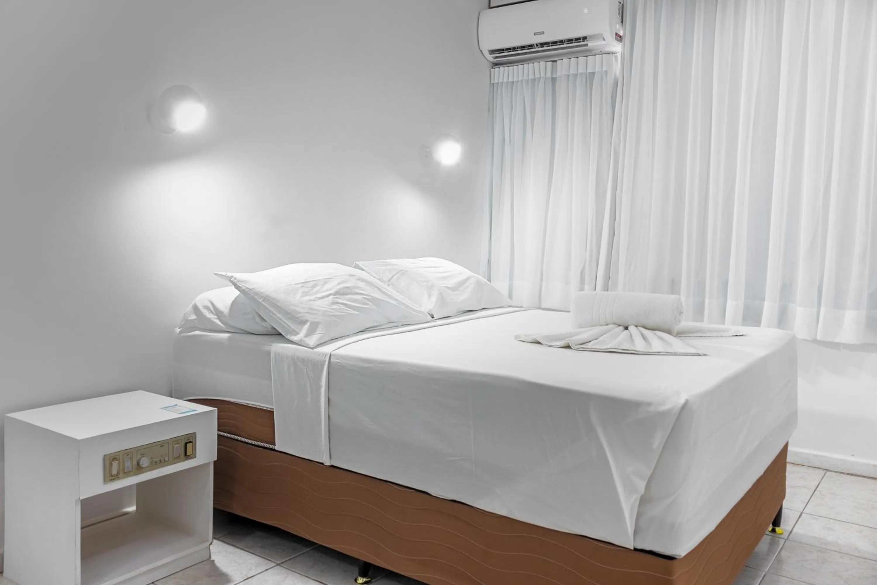 Bed in Praia Hotel Enseada