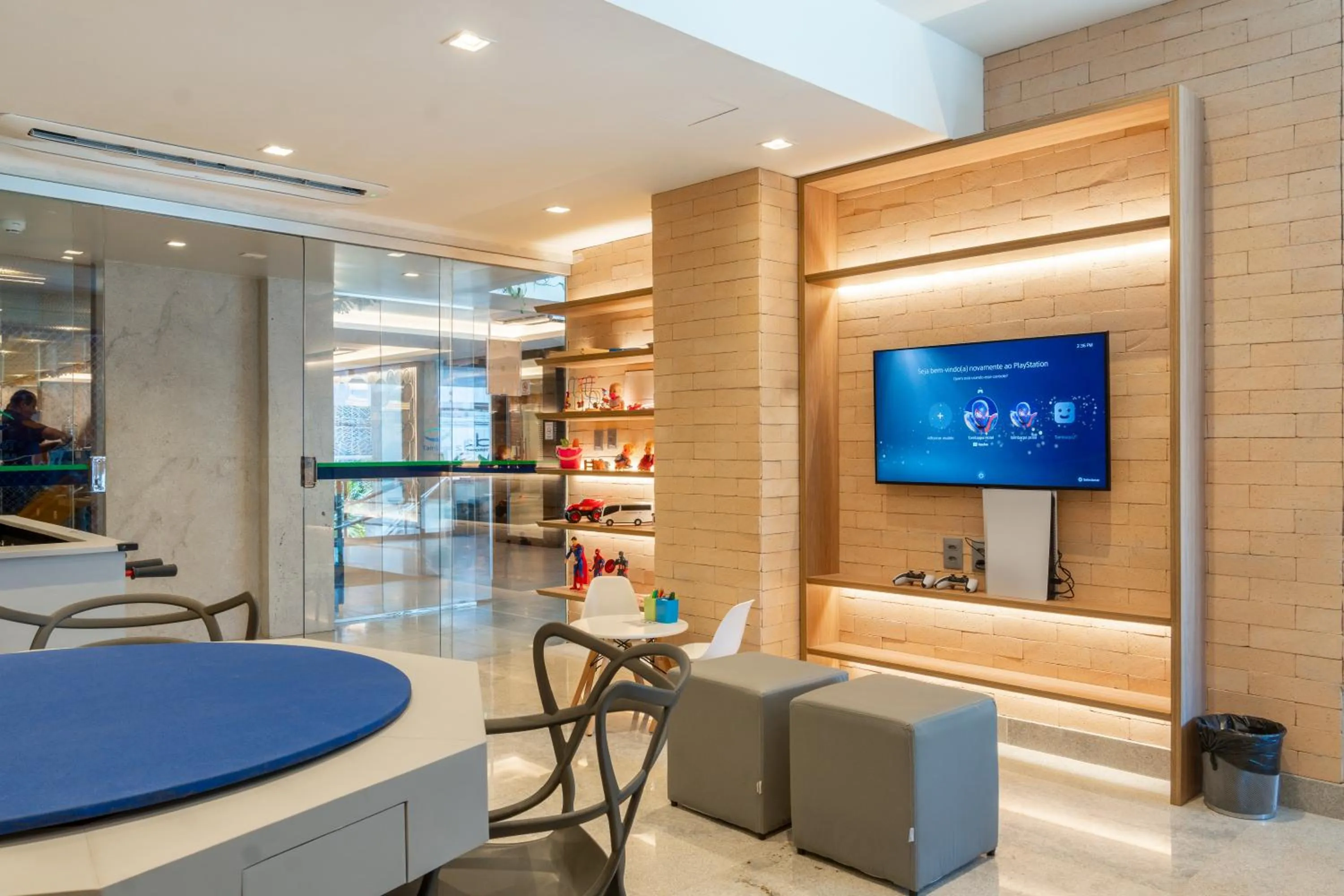 Game Room in Tambaqui Praia Hotel