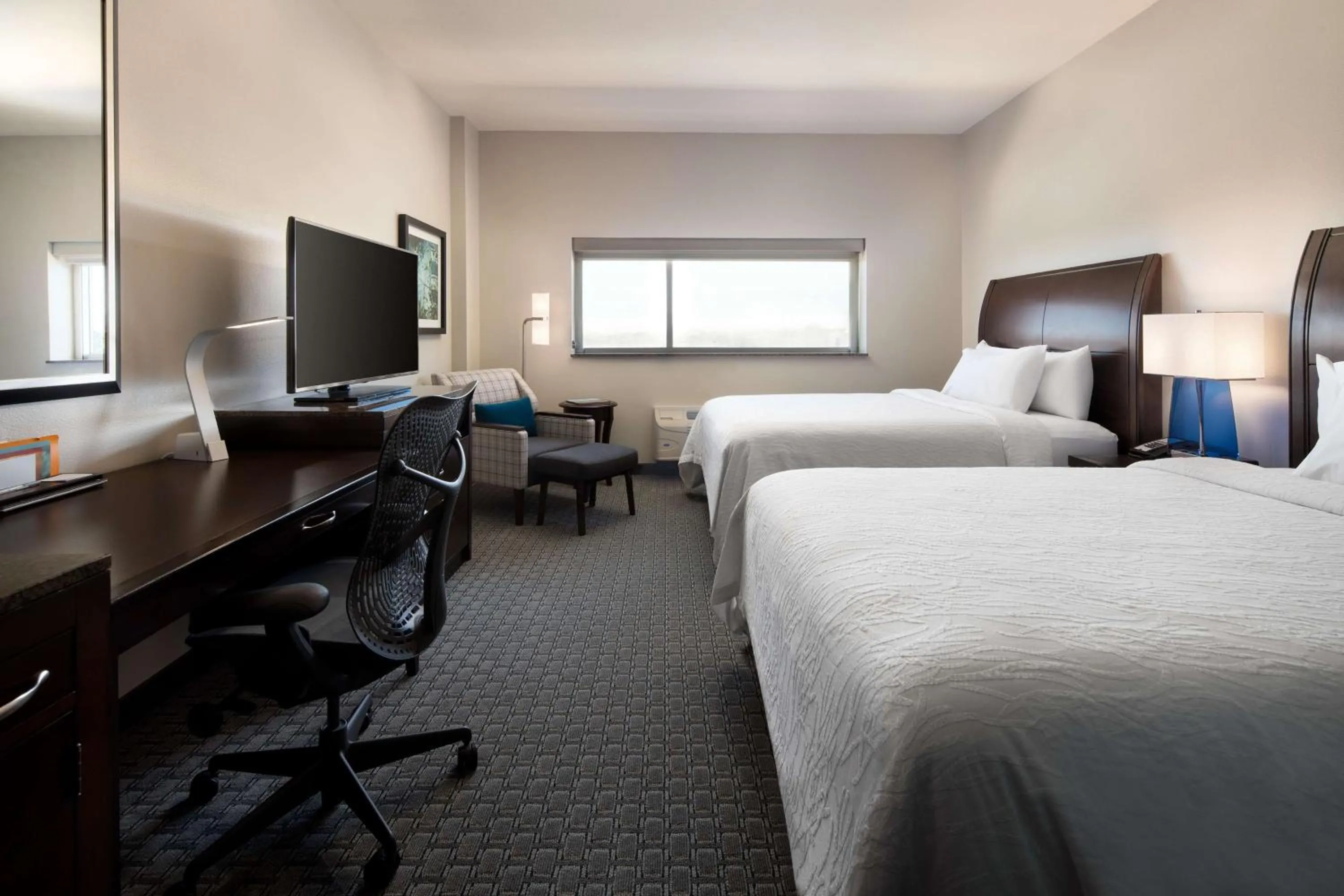 Bedroom, Bed in Hilton Garden Inn Denver/Cherry Creek