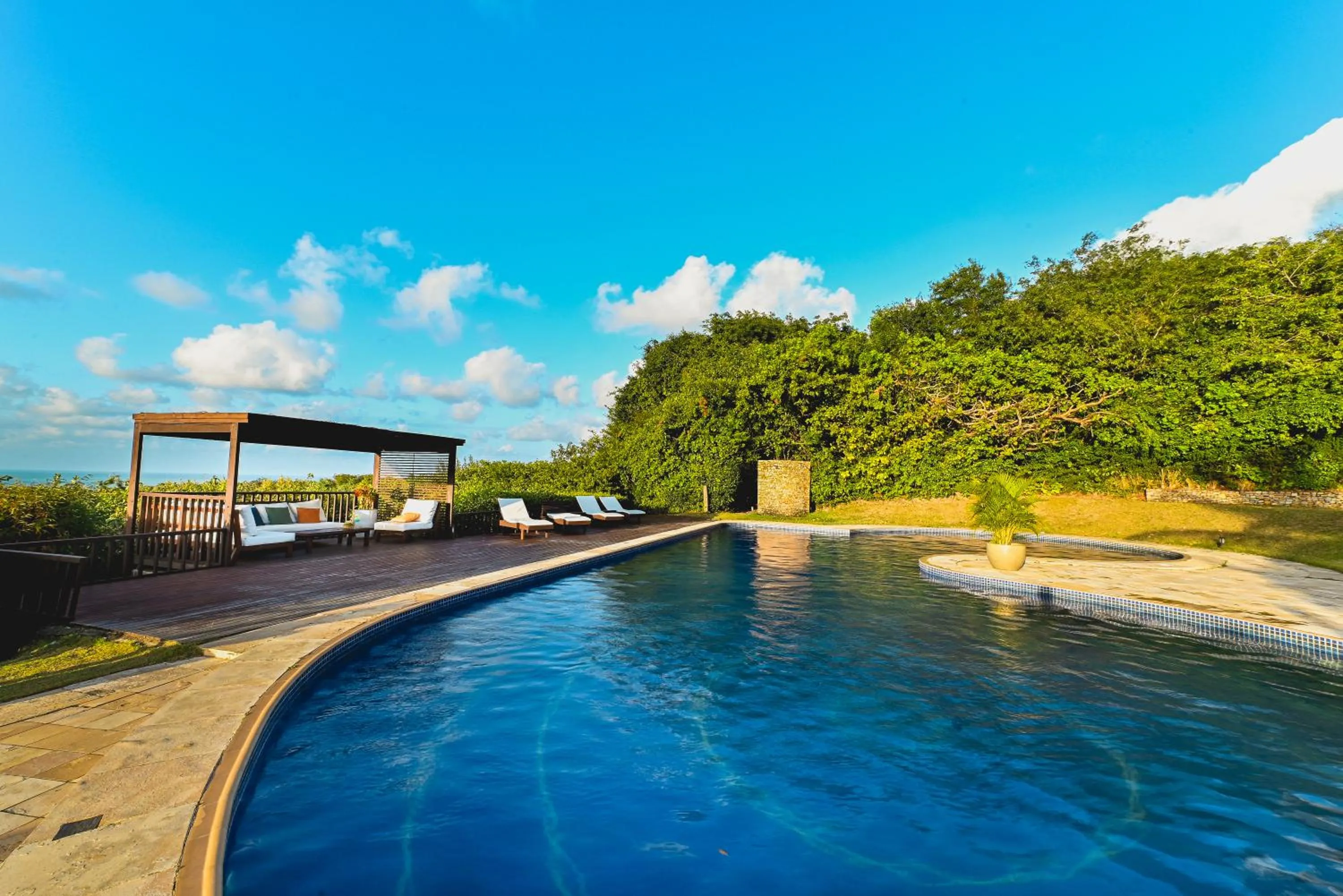 Swimming pool in Oka Da Mata