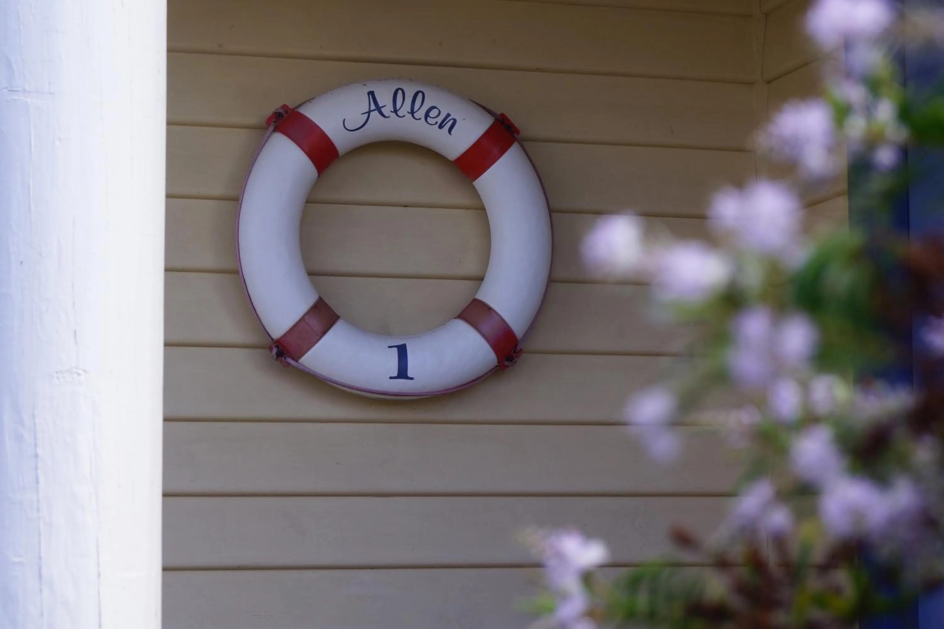 Facade/entrance in Rayville Boat Houses