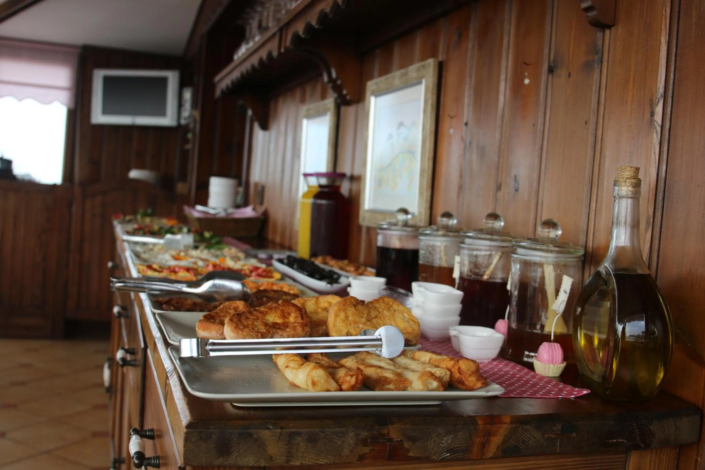 Buffet breakfast in Emine Sultan Hotel