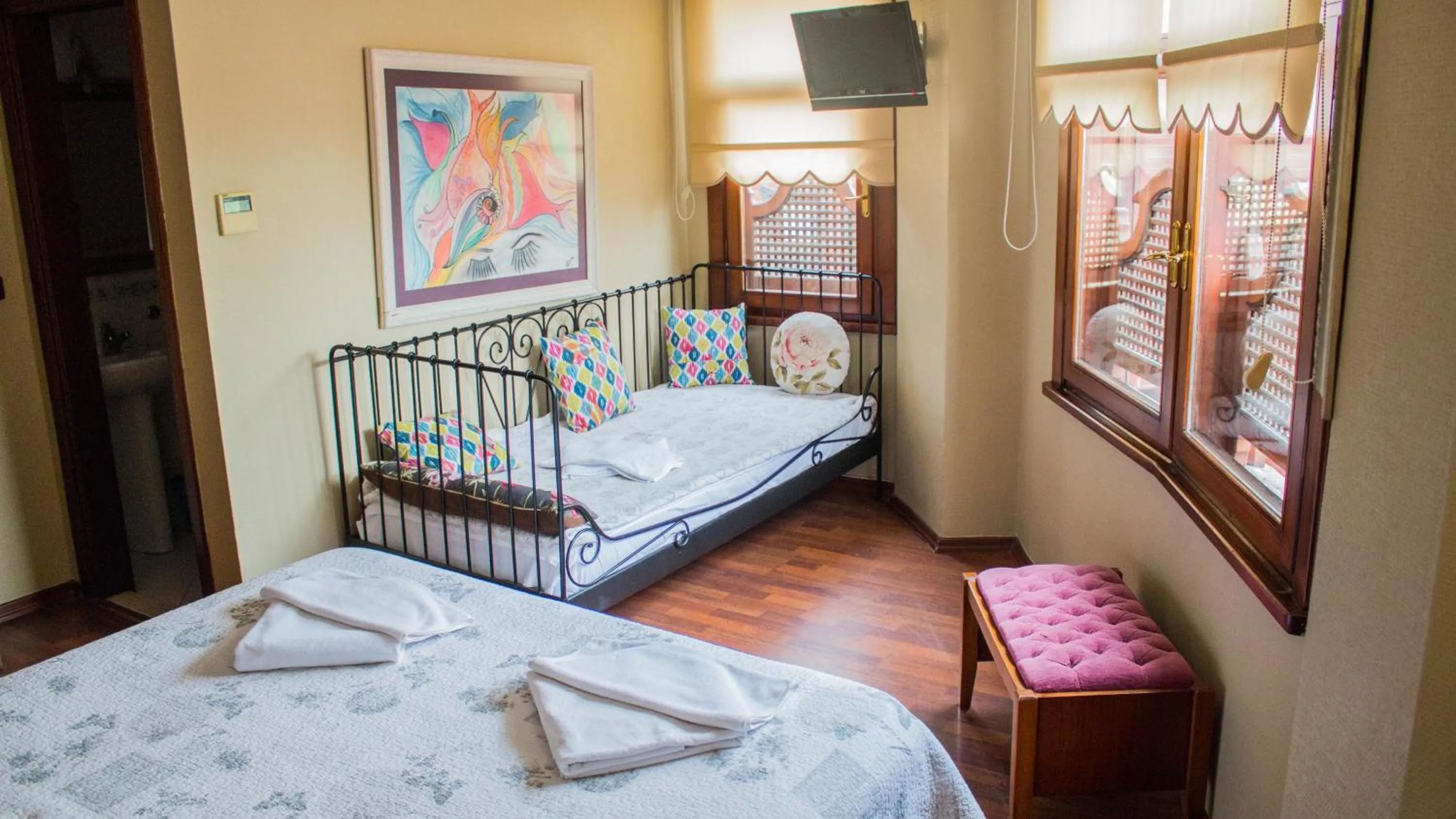 Photo of the whole room, Bed in Emine Sultan Hotel