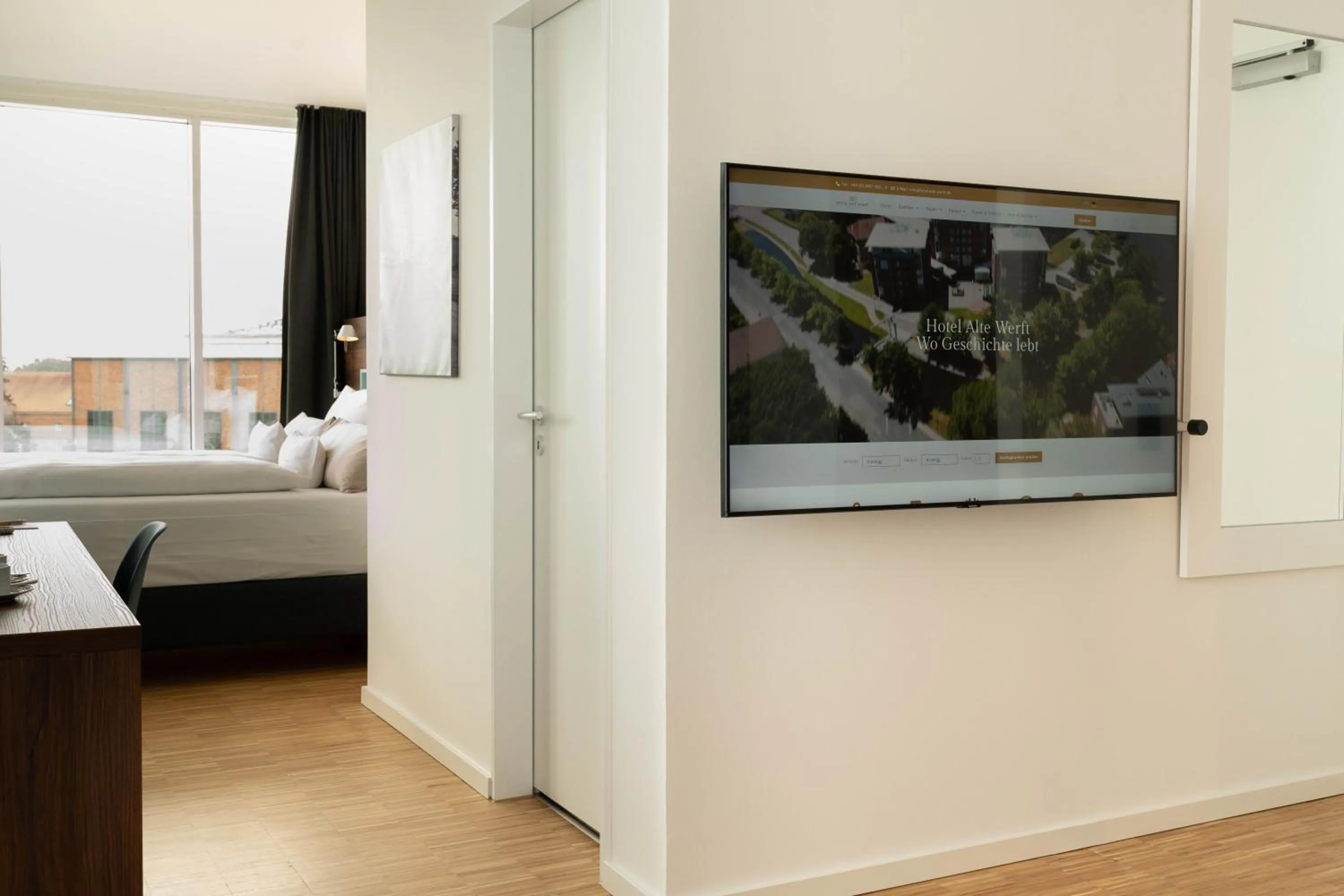 Photo of the whole room, Bed in Hotel Alte Werft