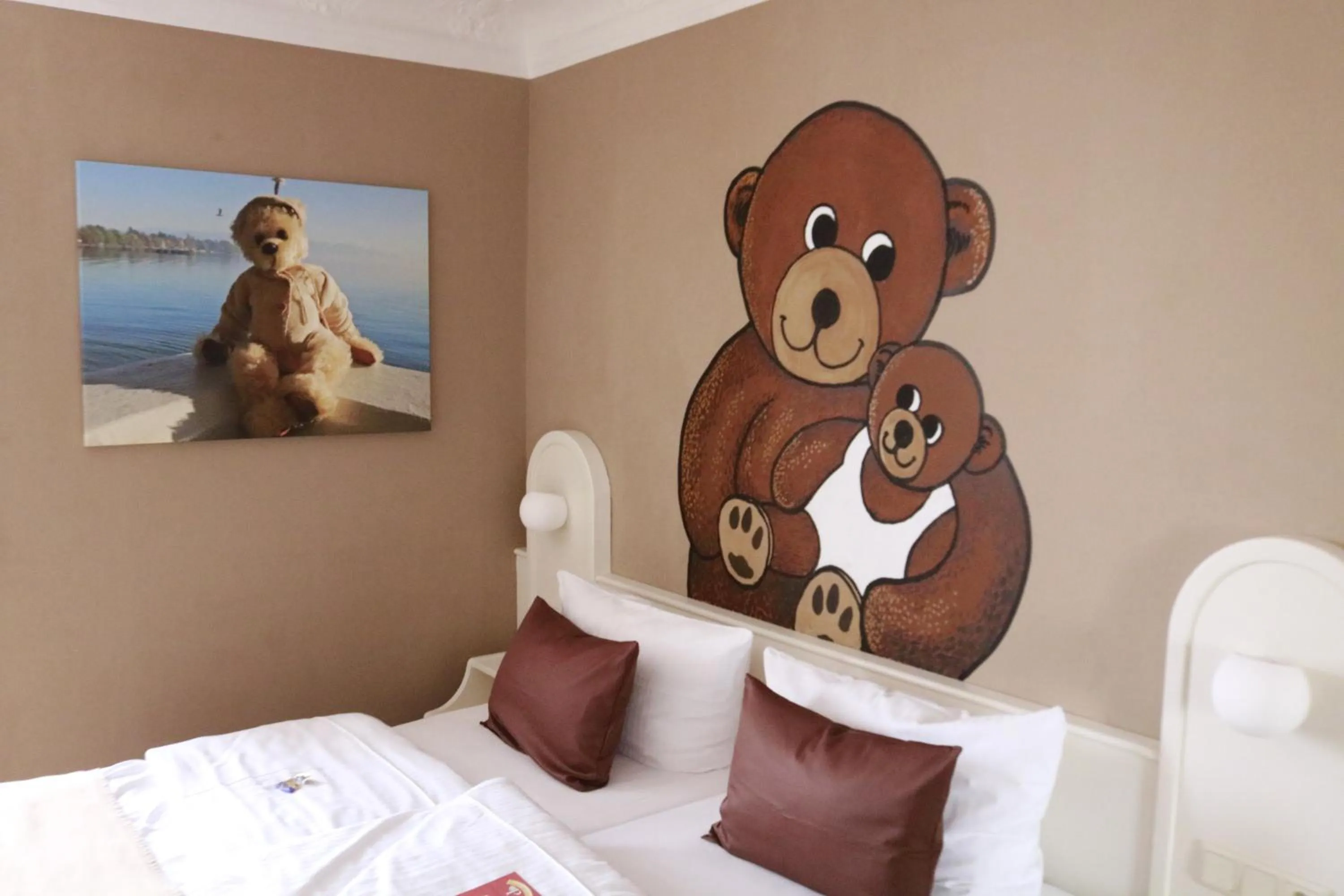 Photo of the whole room in Teddybärenhotel