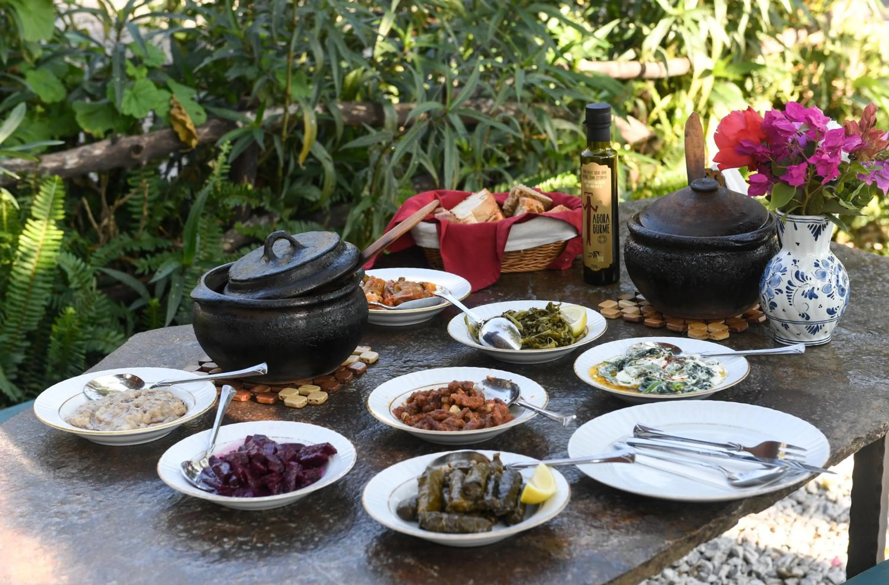 Restaurant/places to eat in Agora Pansiyon