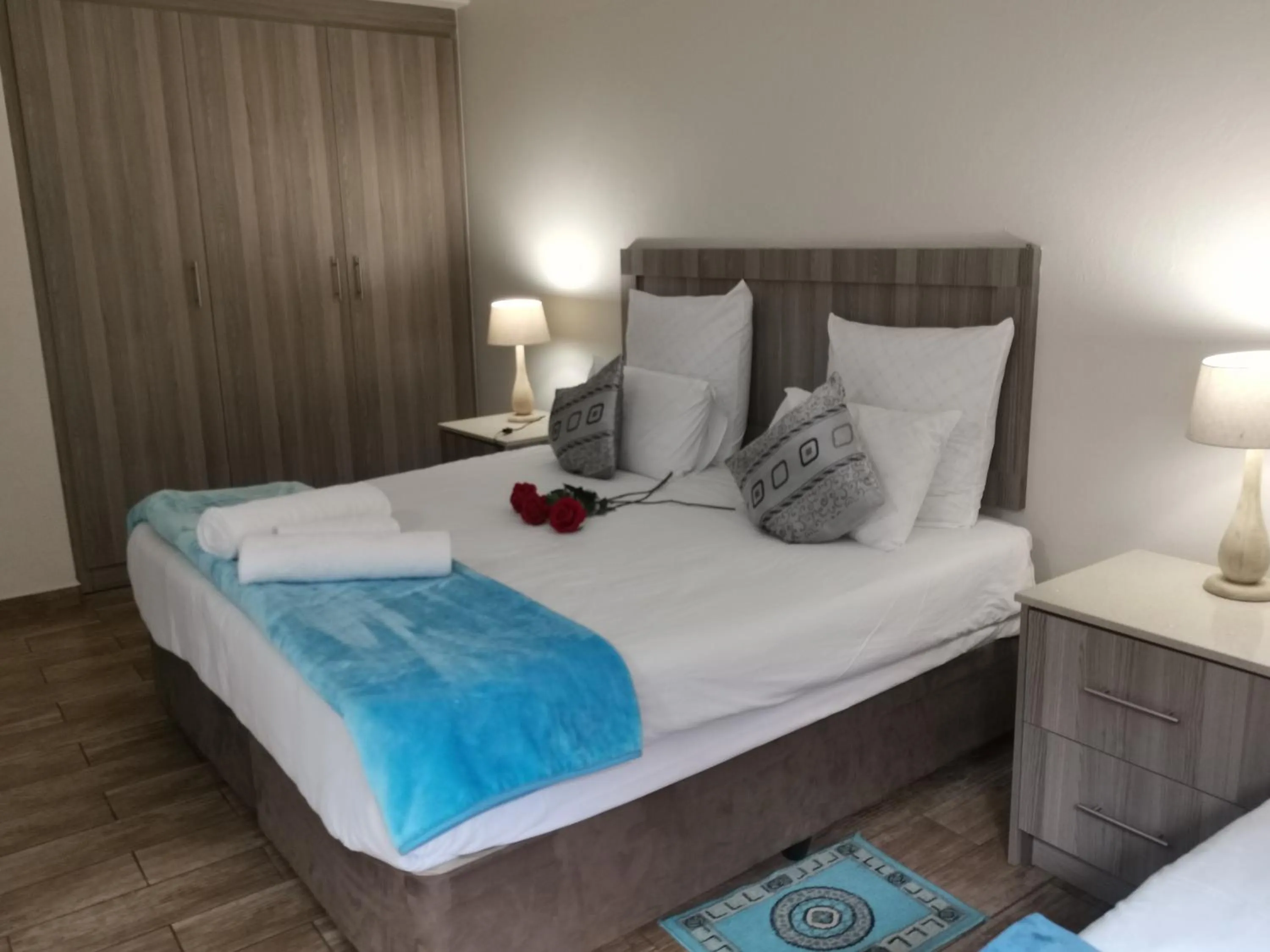 Bed in 50 Galena Affordable Luxury