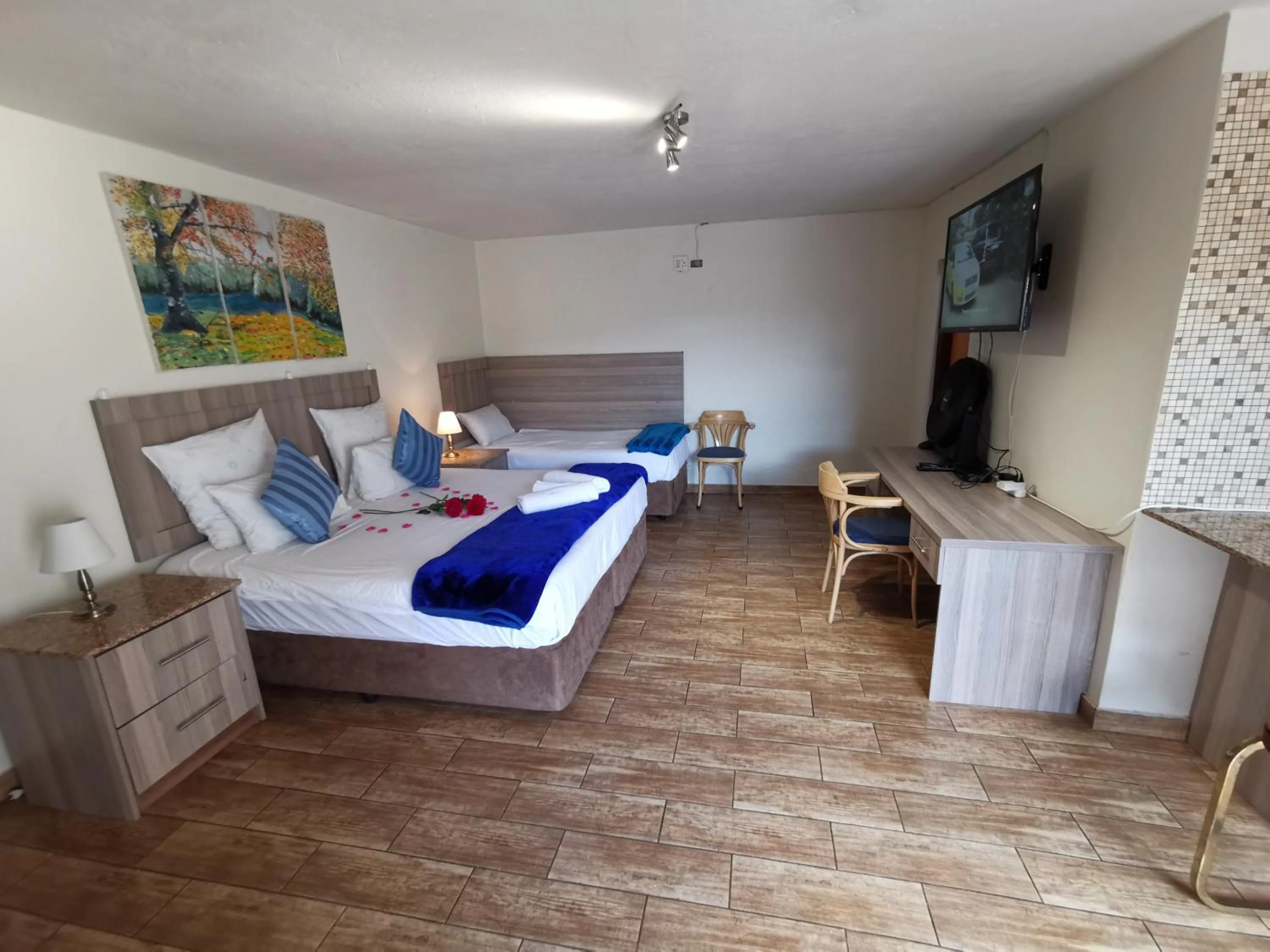 Bed in 50 Galena Affordable Luxury