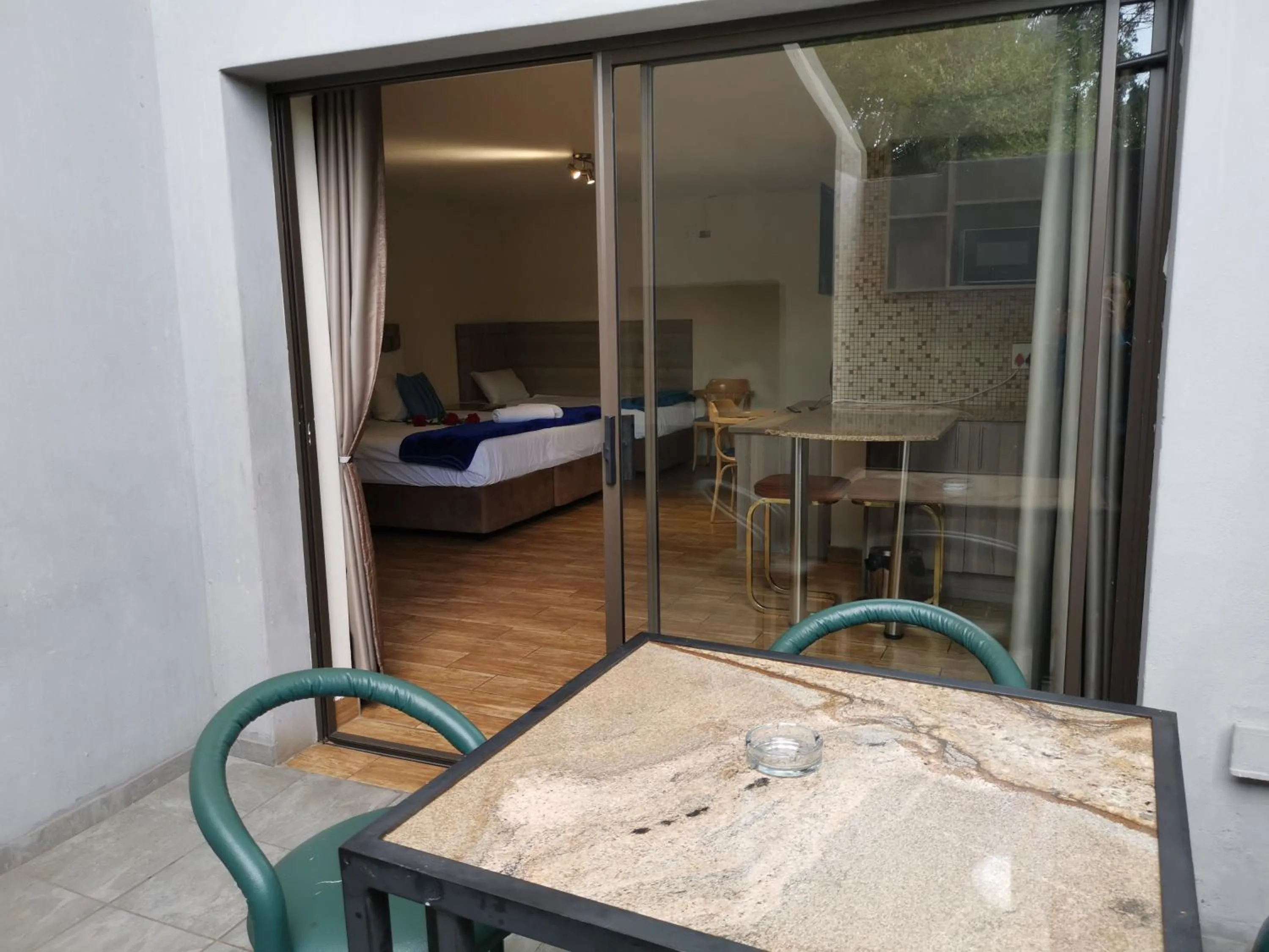 Bed in 50 Galena Affordable Luxury