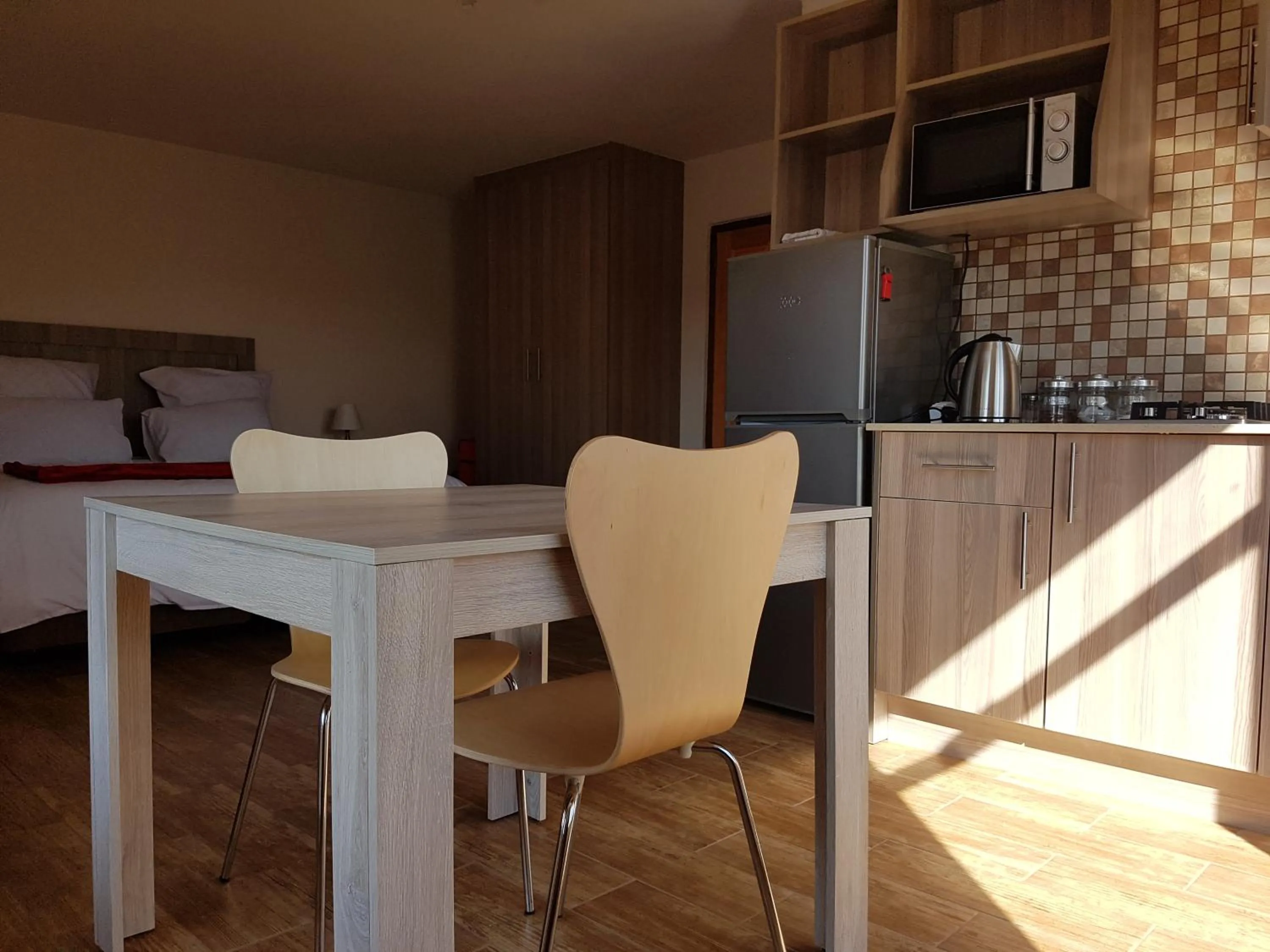 Kitchen or kitchenette in 50 Galena Affordable Luxury