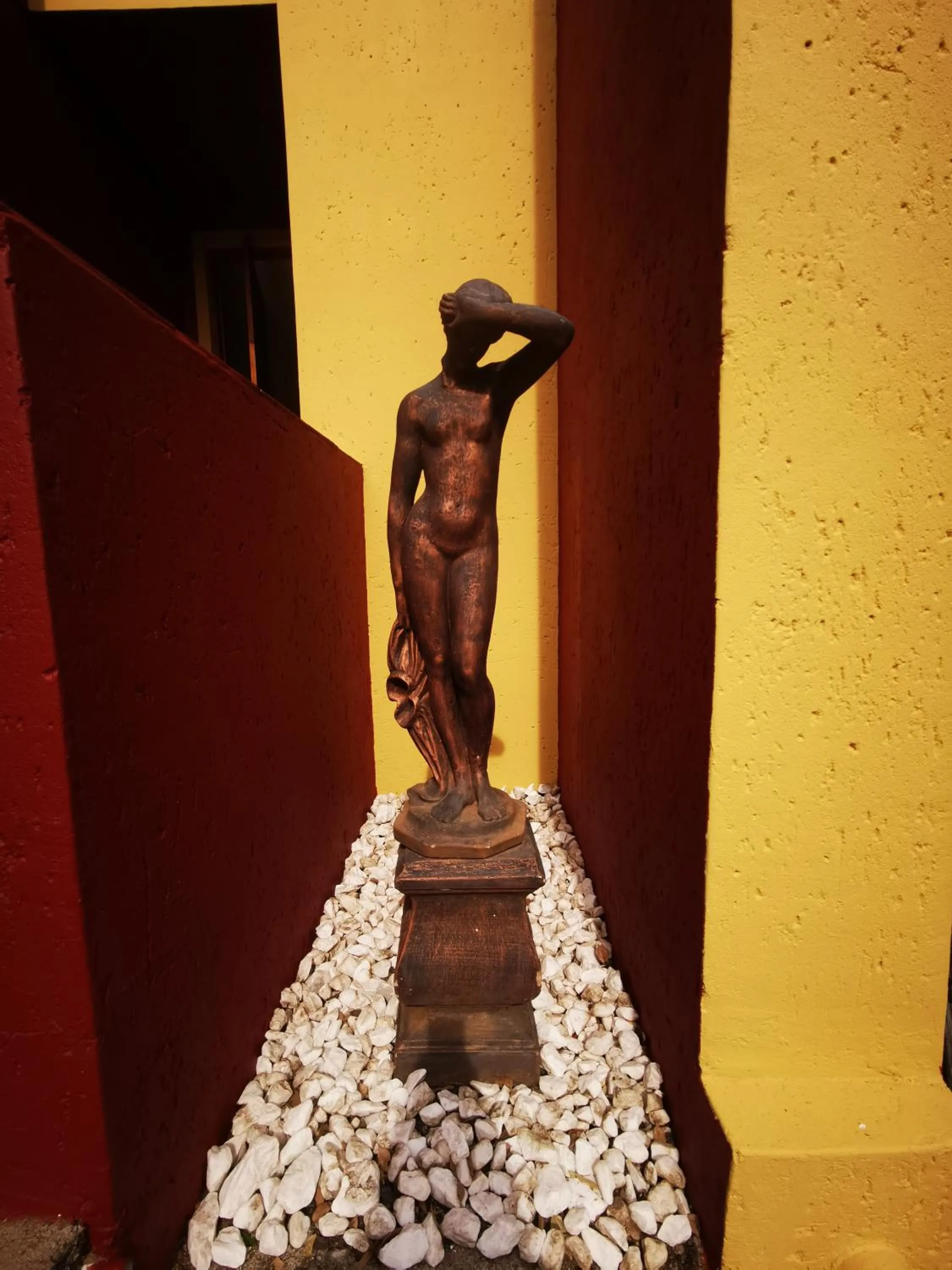 50 Galena Affordable Luxury