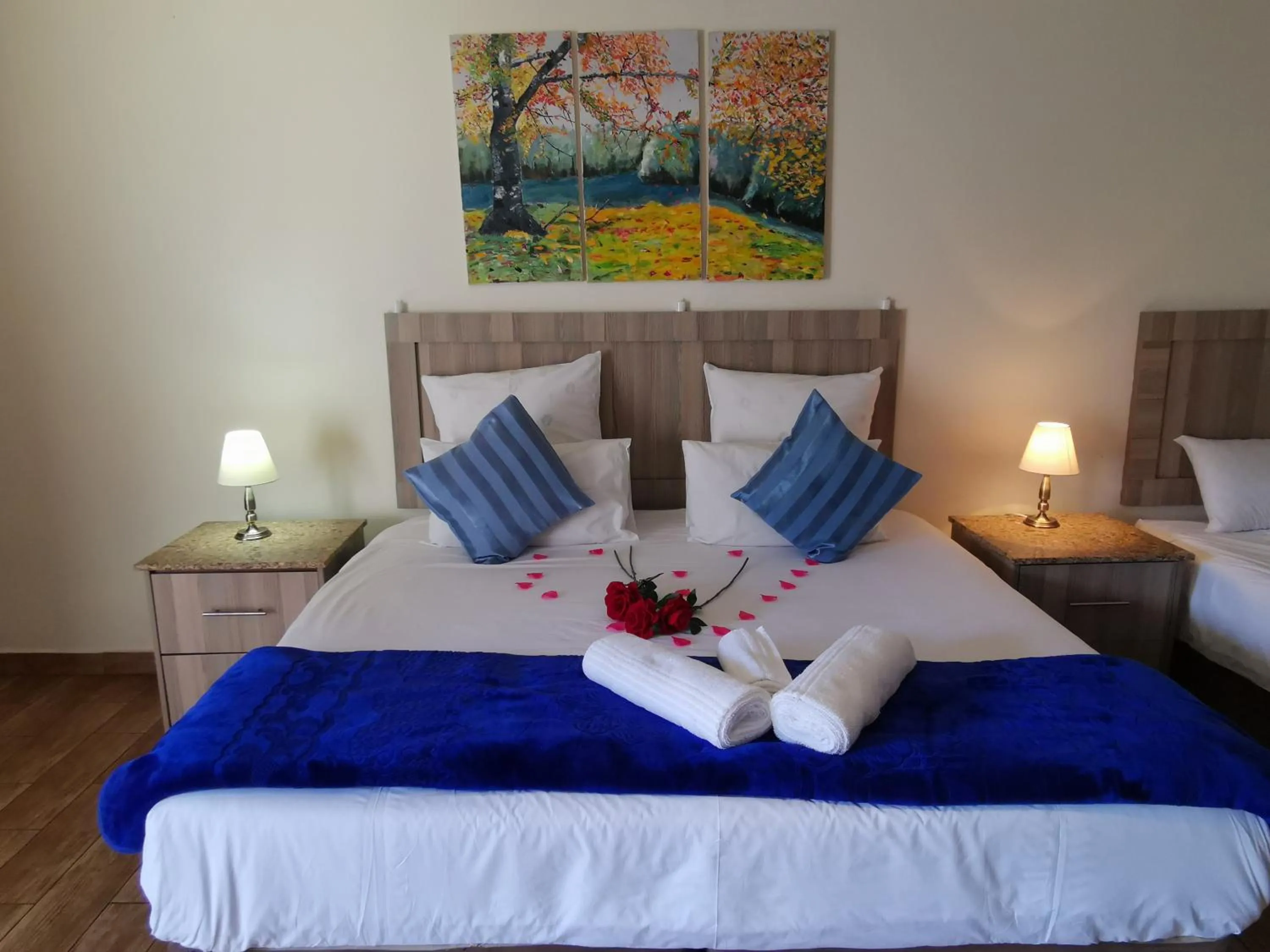 Bed in 50 Galena Affordable Luxury