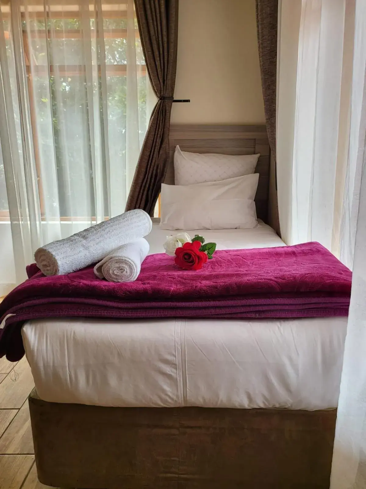 Deluxe Studio in 50 Galena Affordable Luxury Deluxe Studio in 50 Galena Affordable Luxury