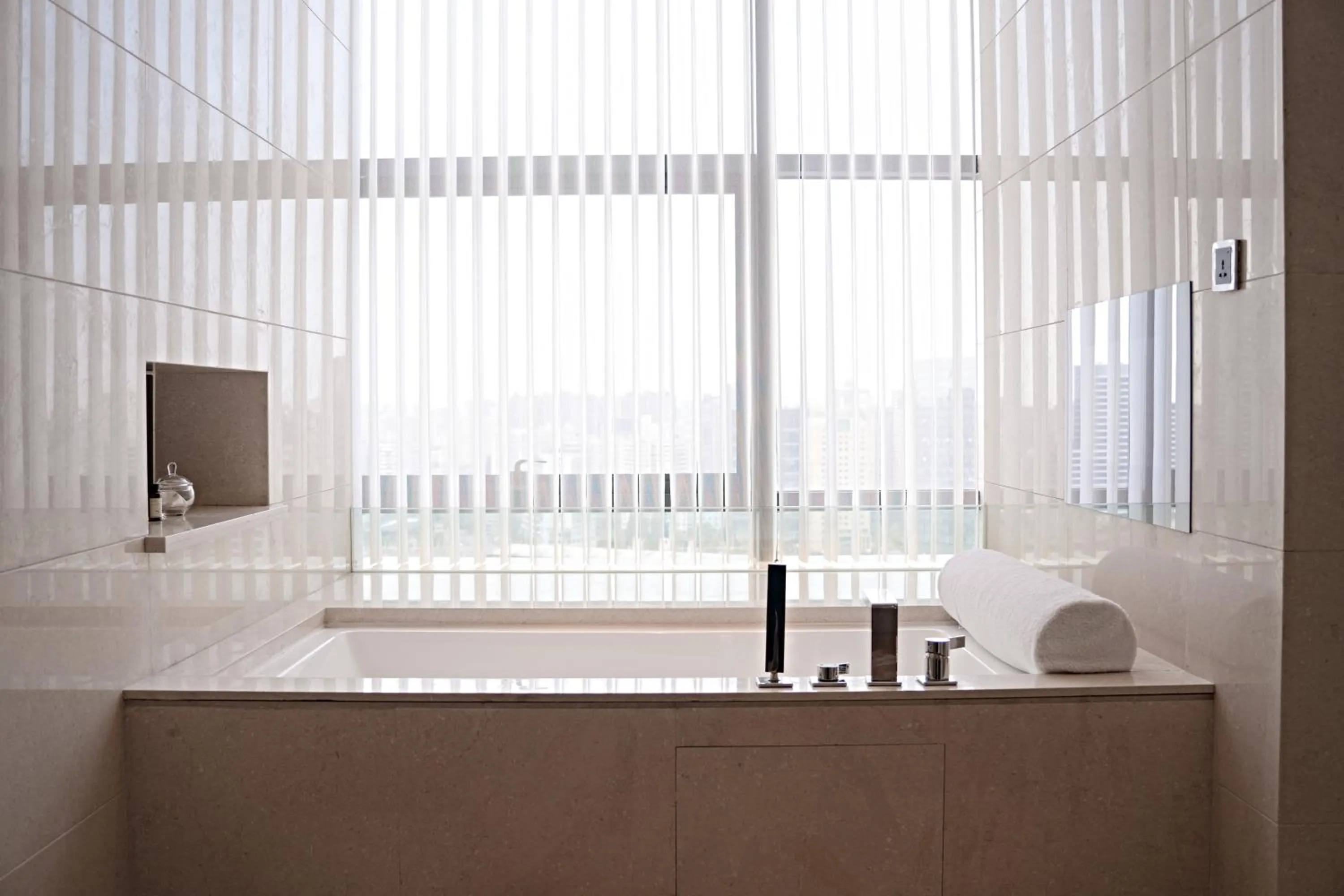 Shower in Pullman Shanghai Jing'an