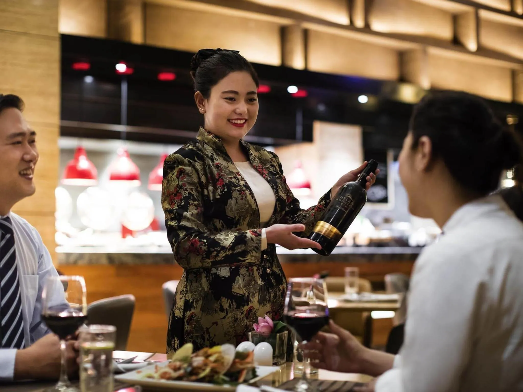 Restaurant/places to eat in Pullman Shanghai Jing'an