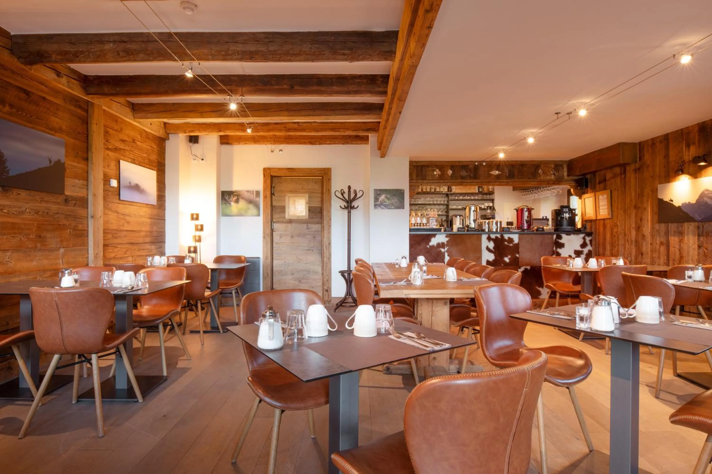 Restaurant/places to eat in La Ferme du Golf