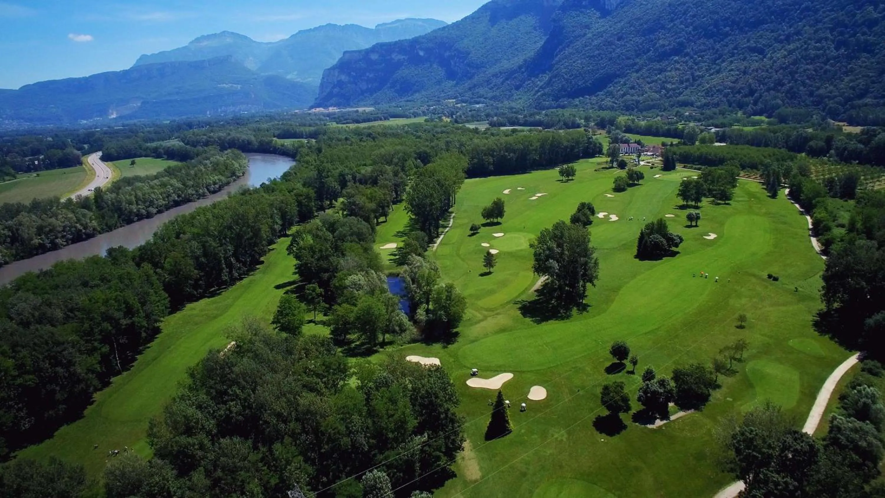 Golfcourse in Domaine de Charmeil