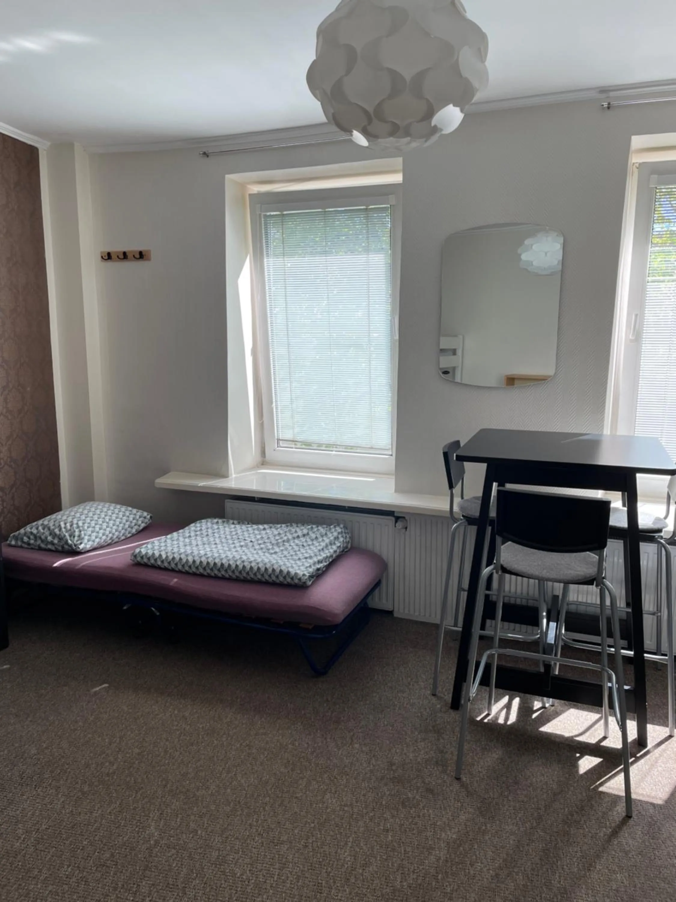 Bedroom, Bed in Mikalo House