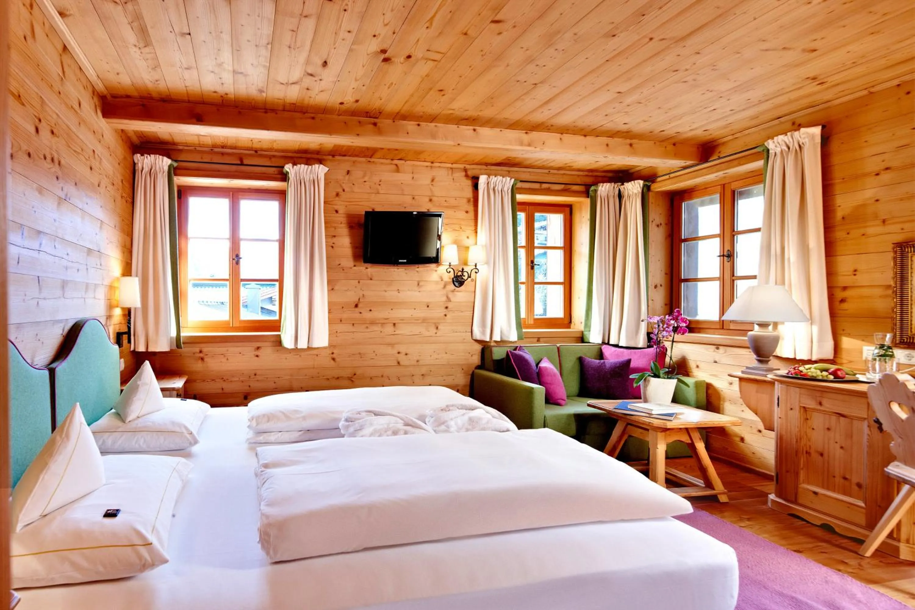 Photo of the whole room, Bed in Grossarler Hof Superior