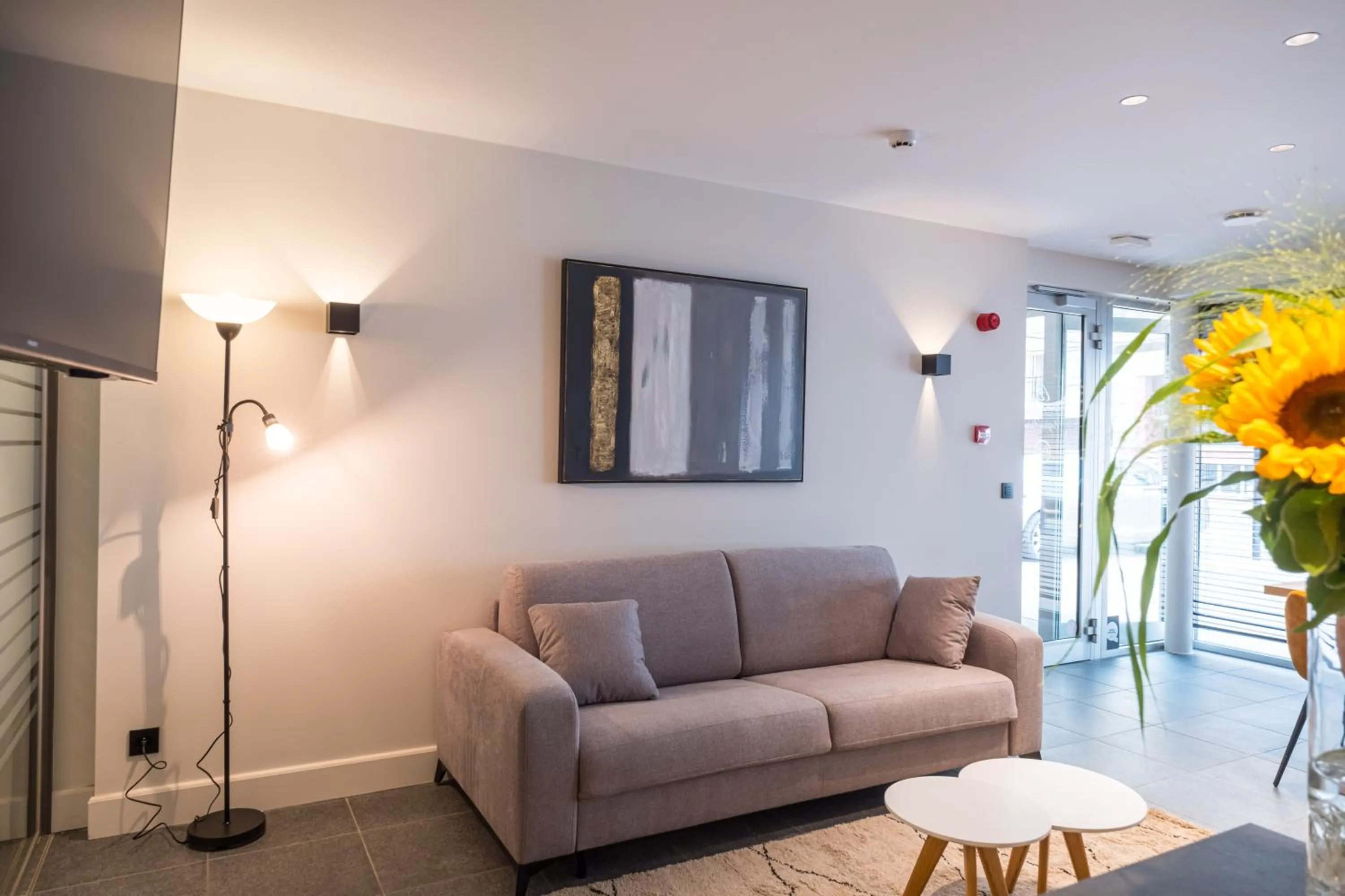 Seating area in Belcasa Suitehotel