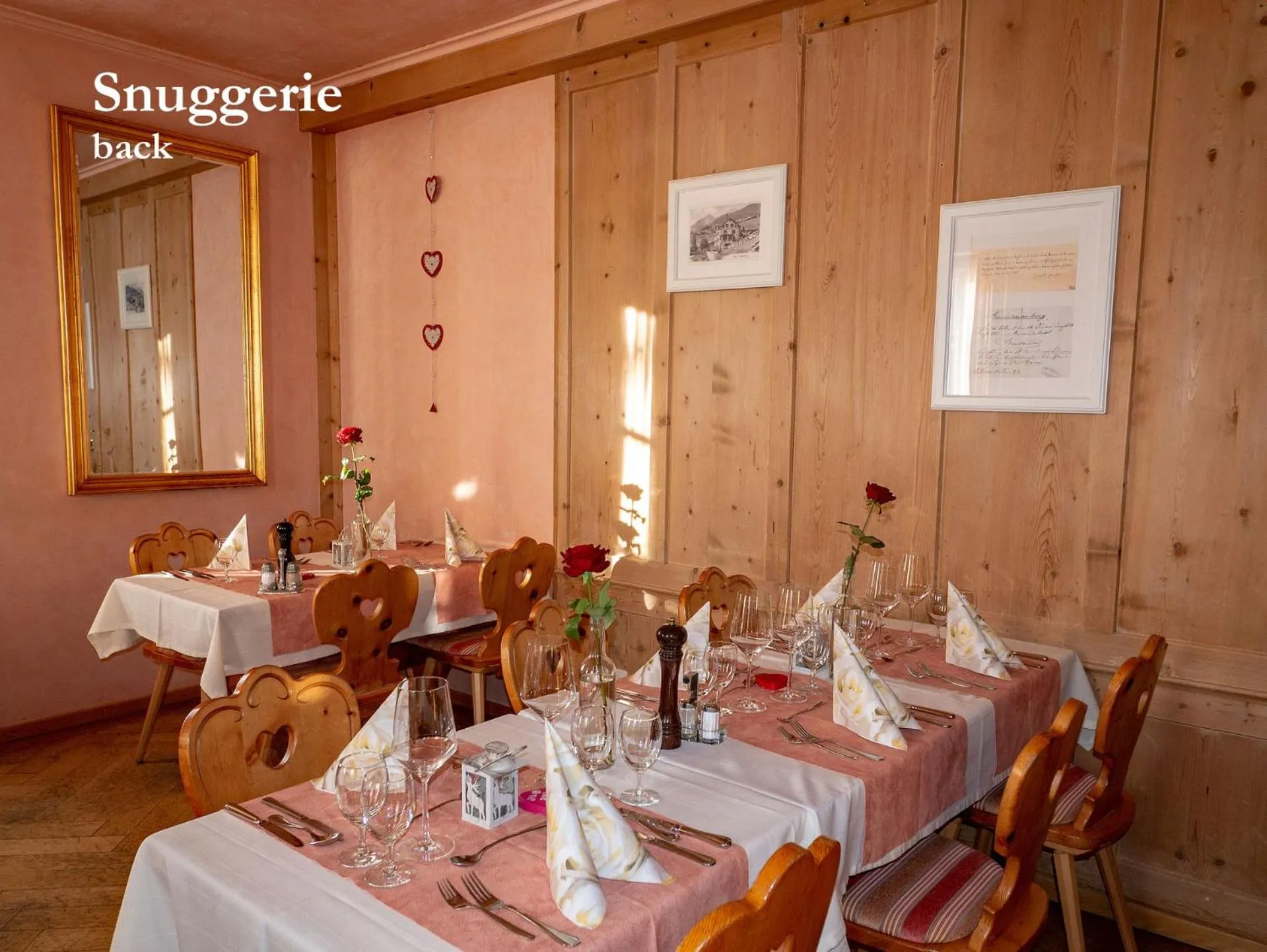 Restaurant/places to eat in Hotel Restaurant Rätia