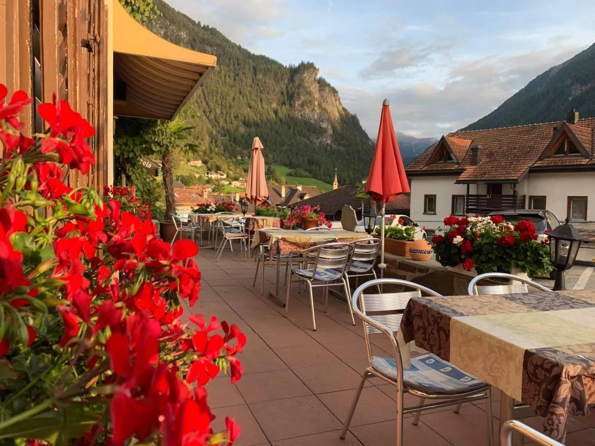 Restaurant/places to eat in Hotel Restaurant Rätia