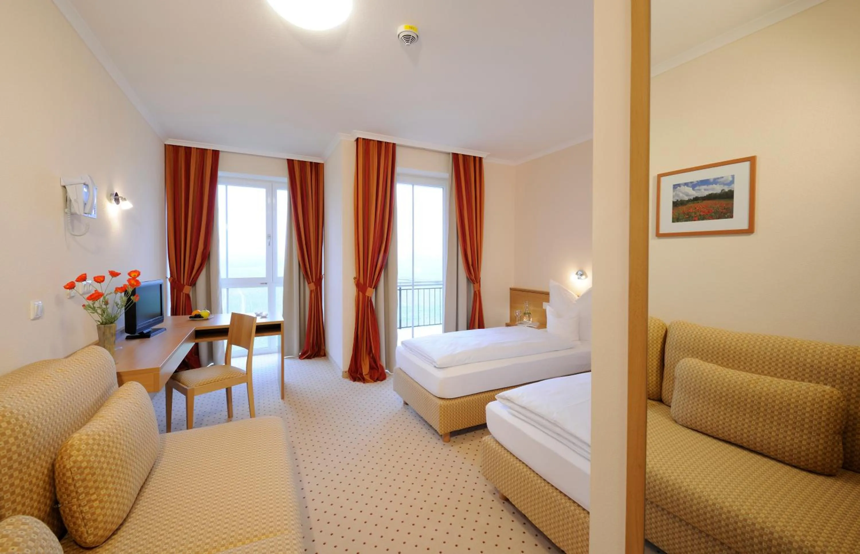 Photo of the whole room, Bed in Hotel Inspiration Garni