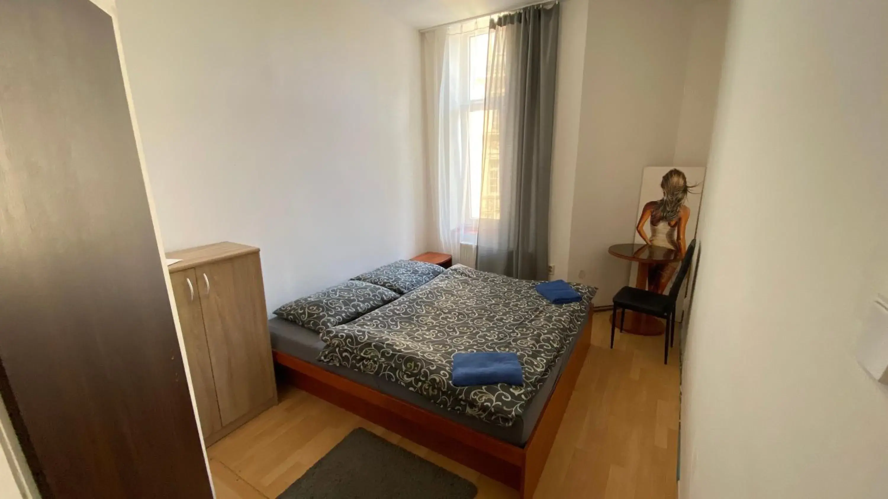 Small Twin Room with Shared Bathroom in U Betty - Ostrava Centrum Small Twin Room with Shared Bathroom in U Betty - Ostrava Centrum