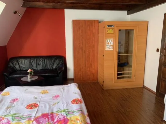 Photo of the whole room, Bed in U Betty - Ostrava Centrum